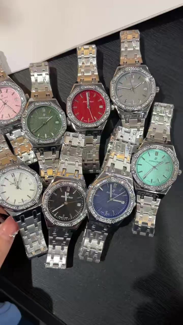 AUDEMARS PIGUET - 24