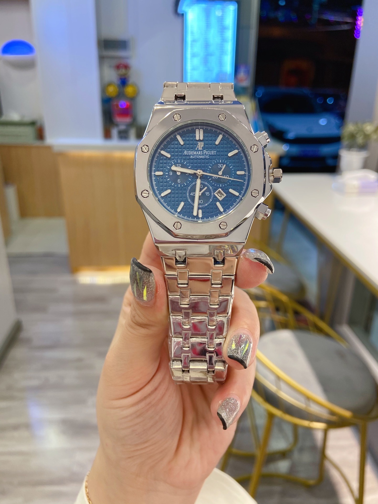AUDEMARS PIGUET - 64