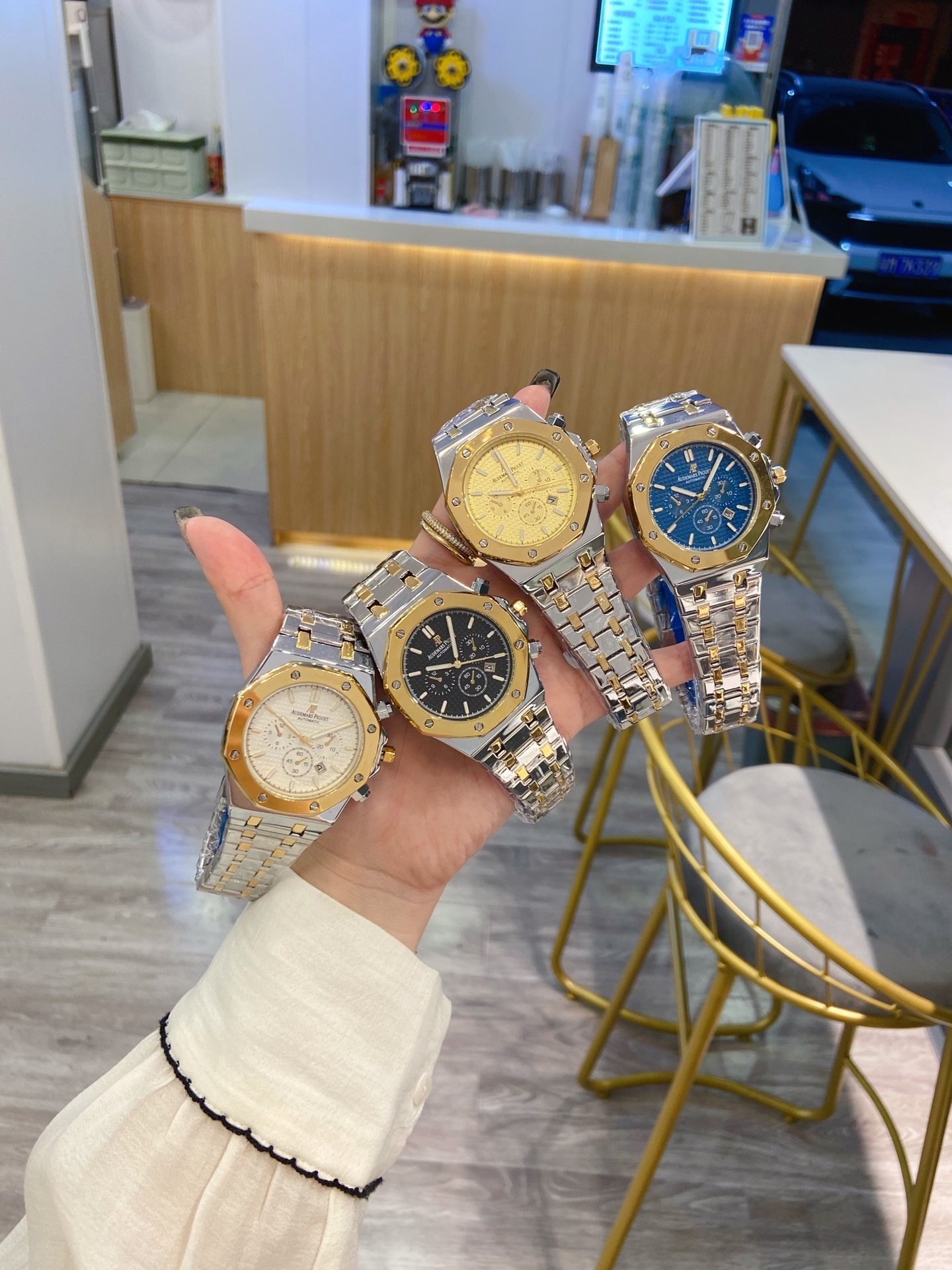 AUDEMARS PIGUET - 64 - Image 32