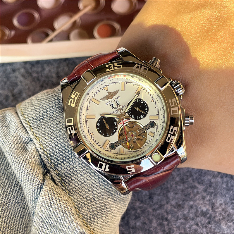 BREITLING - 32 - Image 9