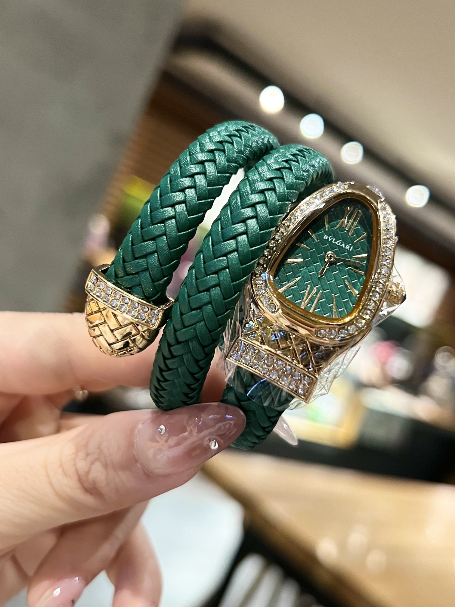 BULGARI - 23 - Image 21