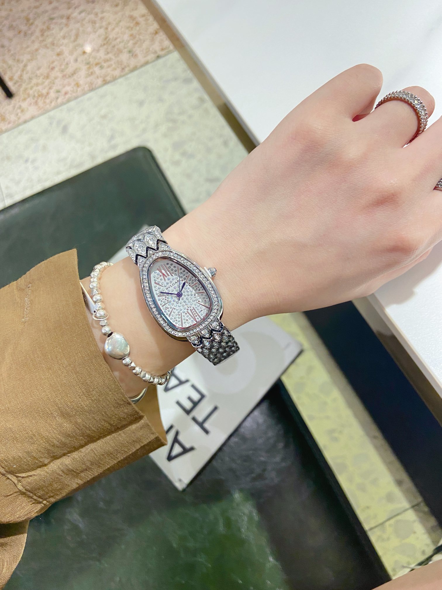 BULGARI - 25 - Image 9