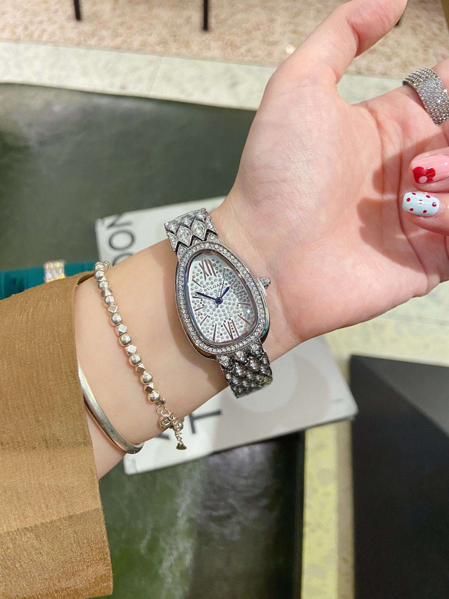 BULGARI - 25 - Image 15