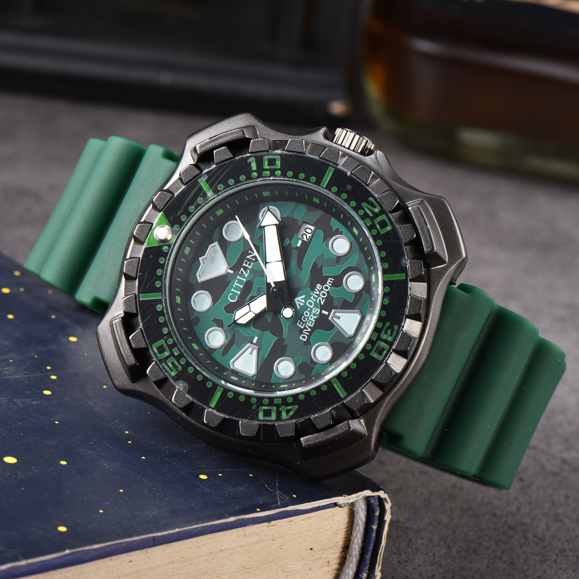 CITIZEN - 2 - Image 10