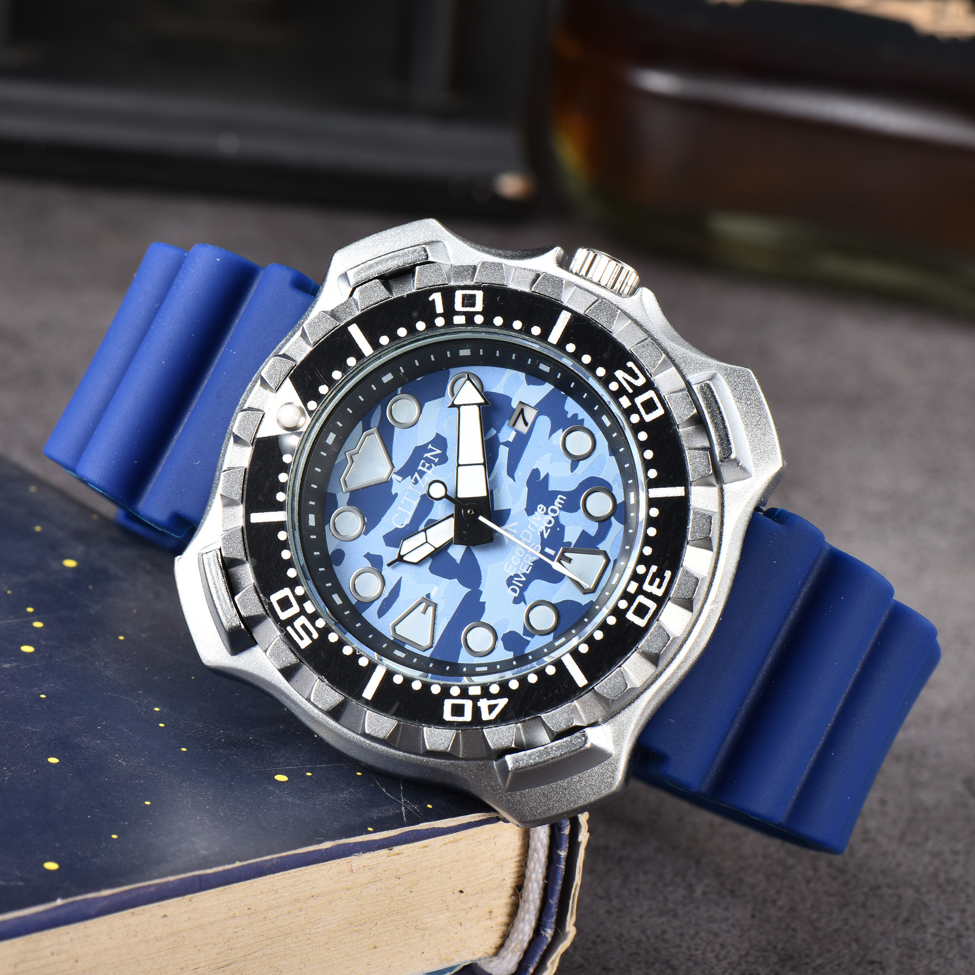 CITIZEN - 2 - Image 22