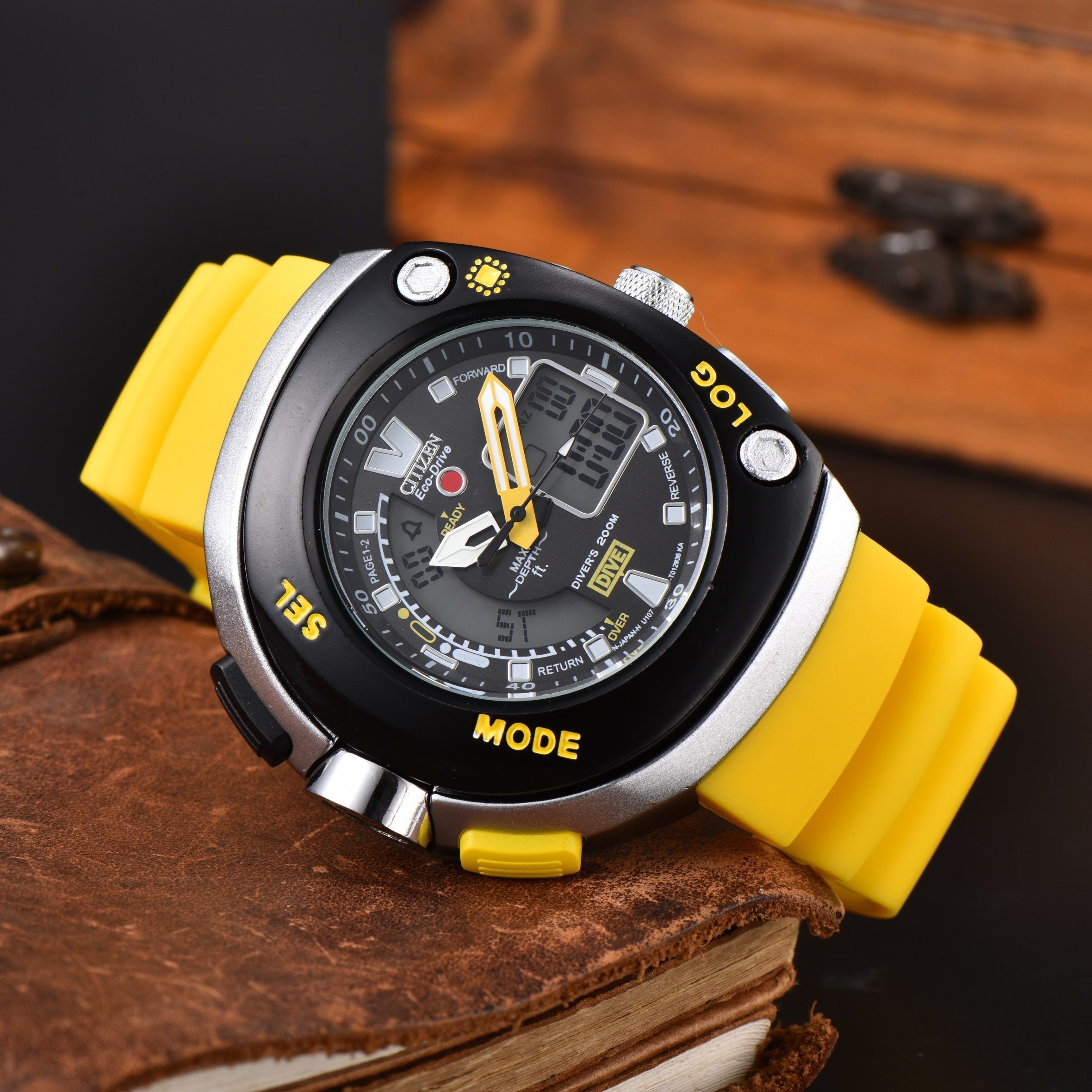 CITIZEN - 5 - Image 9