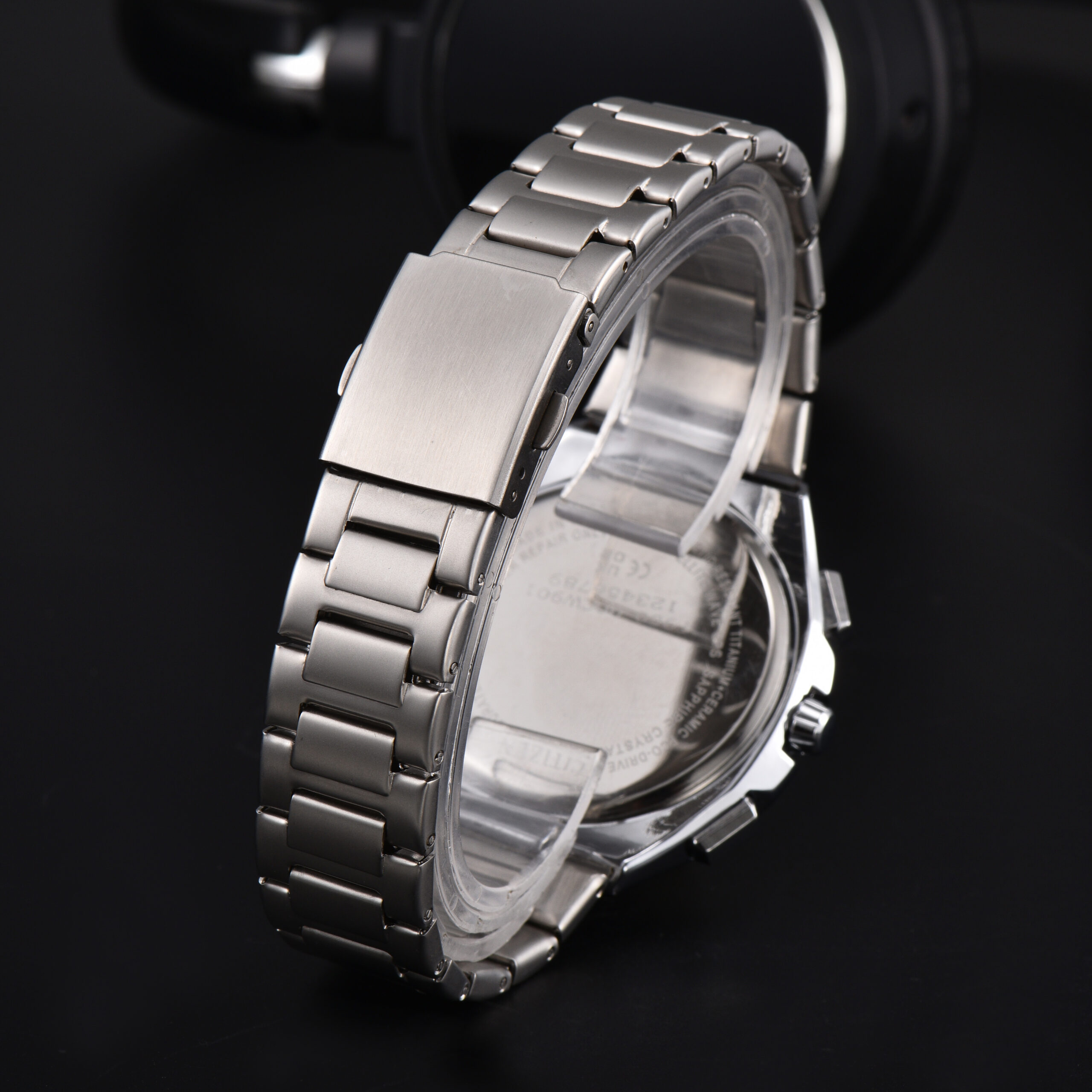 CITIZEN - 6 - Image 3