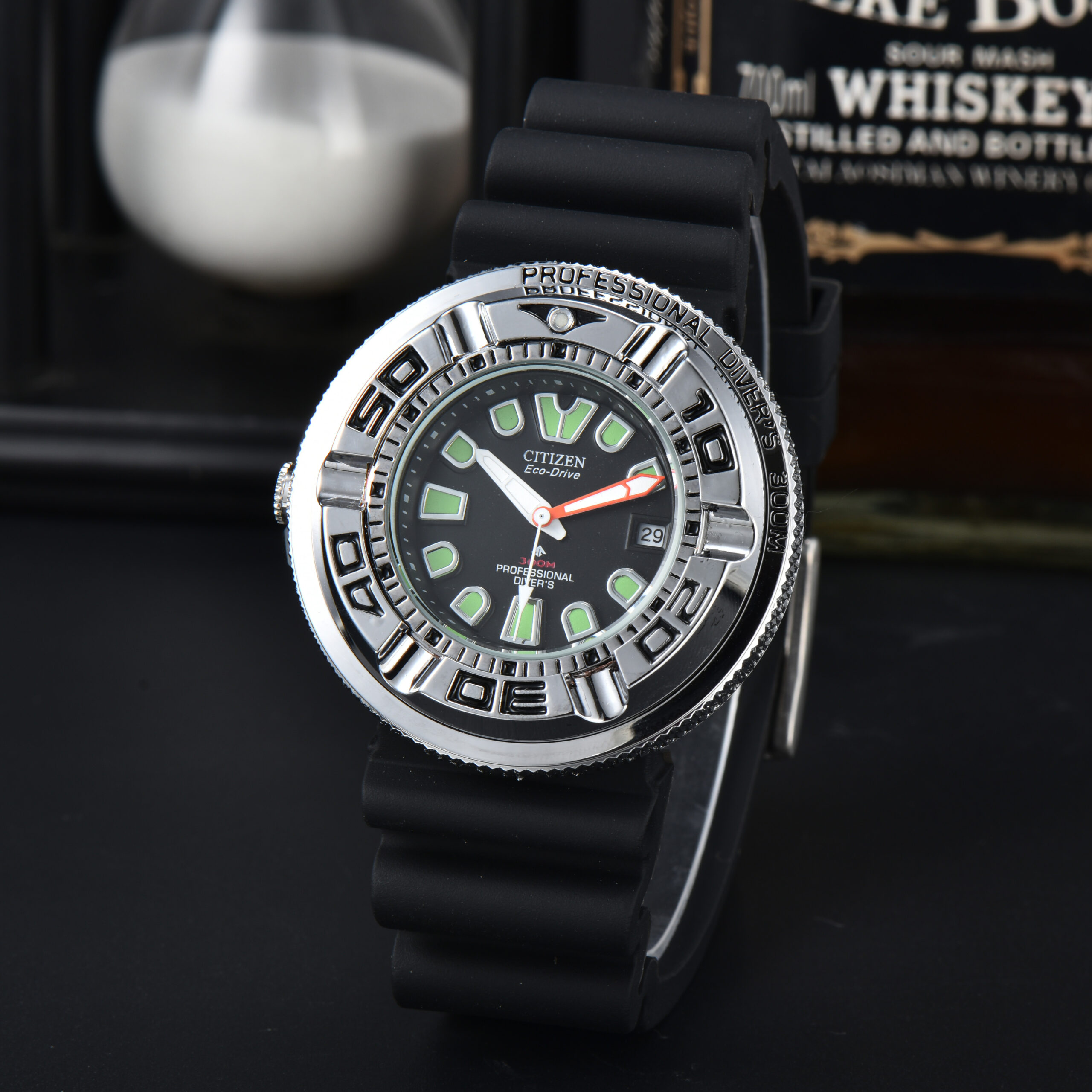 CITIZEN - 8 - Image 3