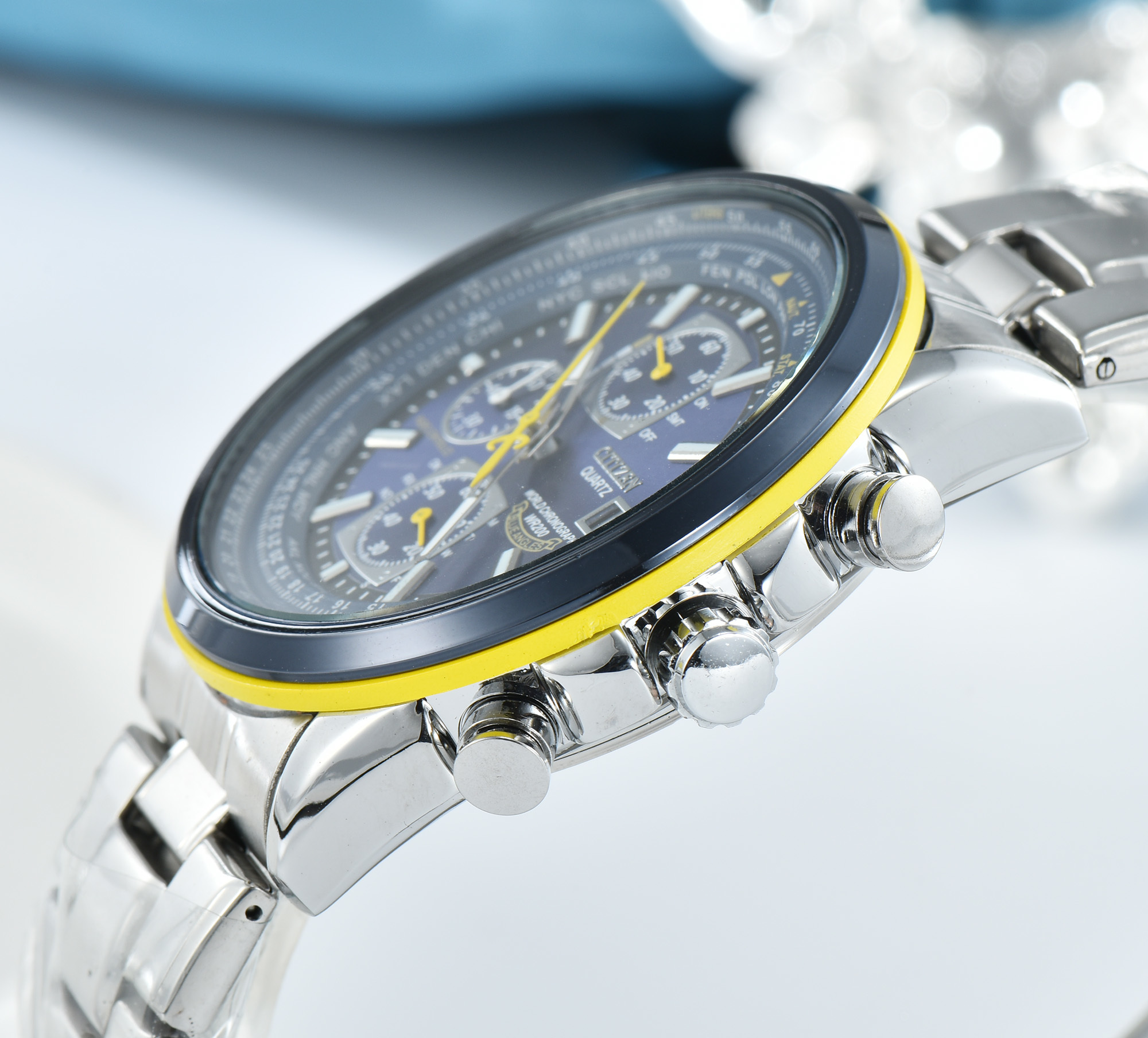 CITIZEN - 10 - Image 2