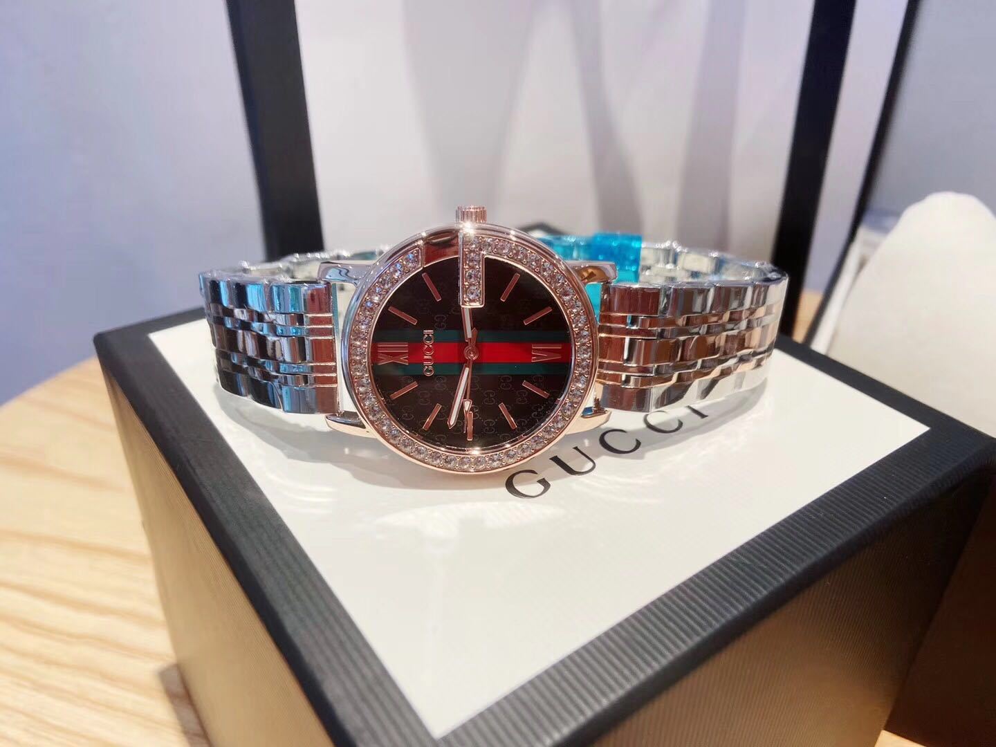GUCCI - 8 - Image 4