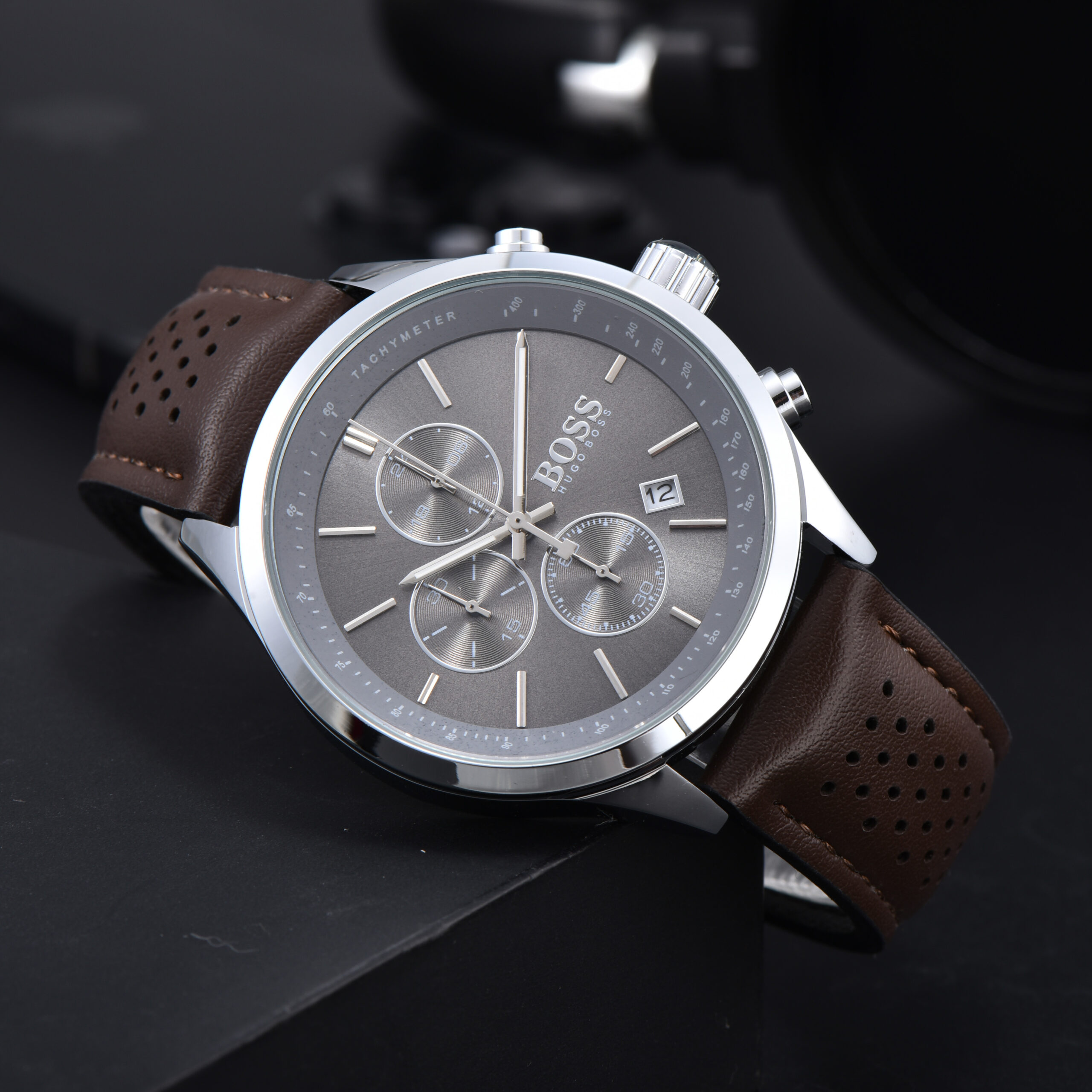 HUGO BOSS - 4 - Image 8