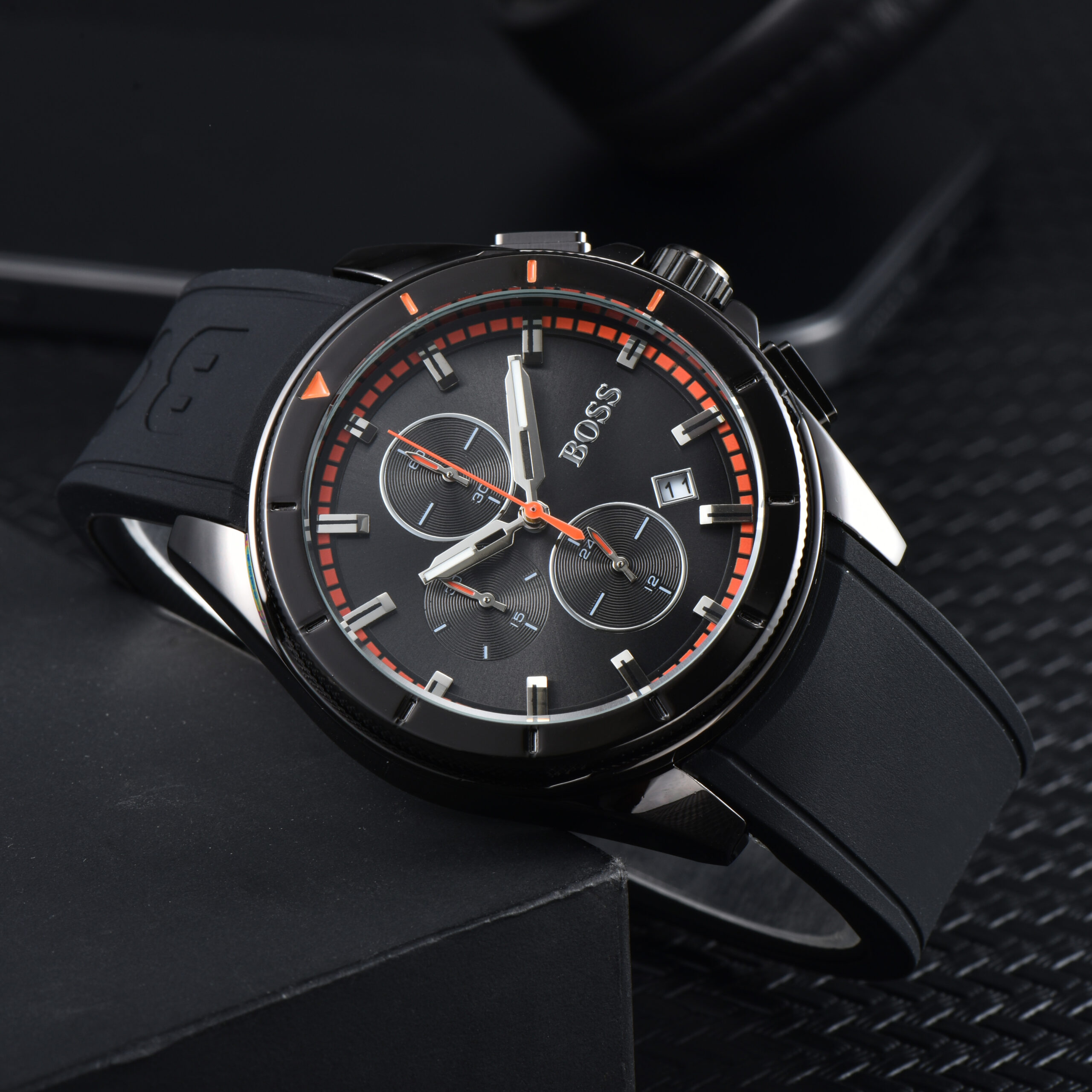 HUGO BOSS - 9 - Image 4
