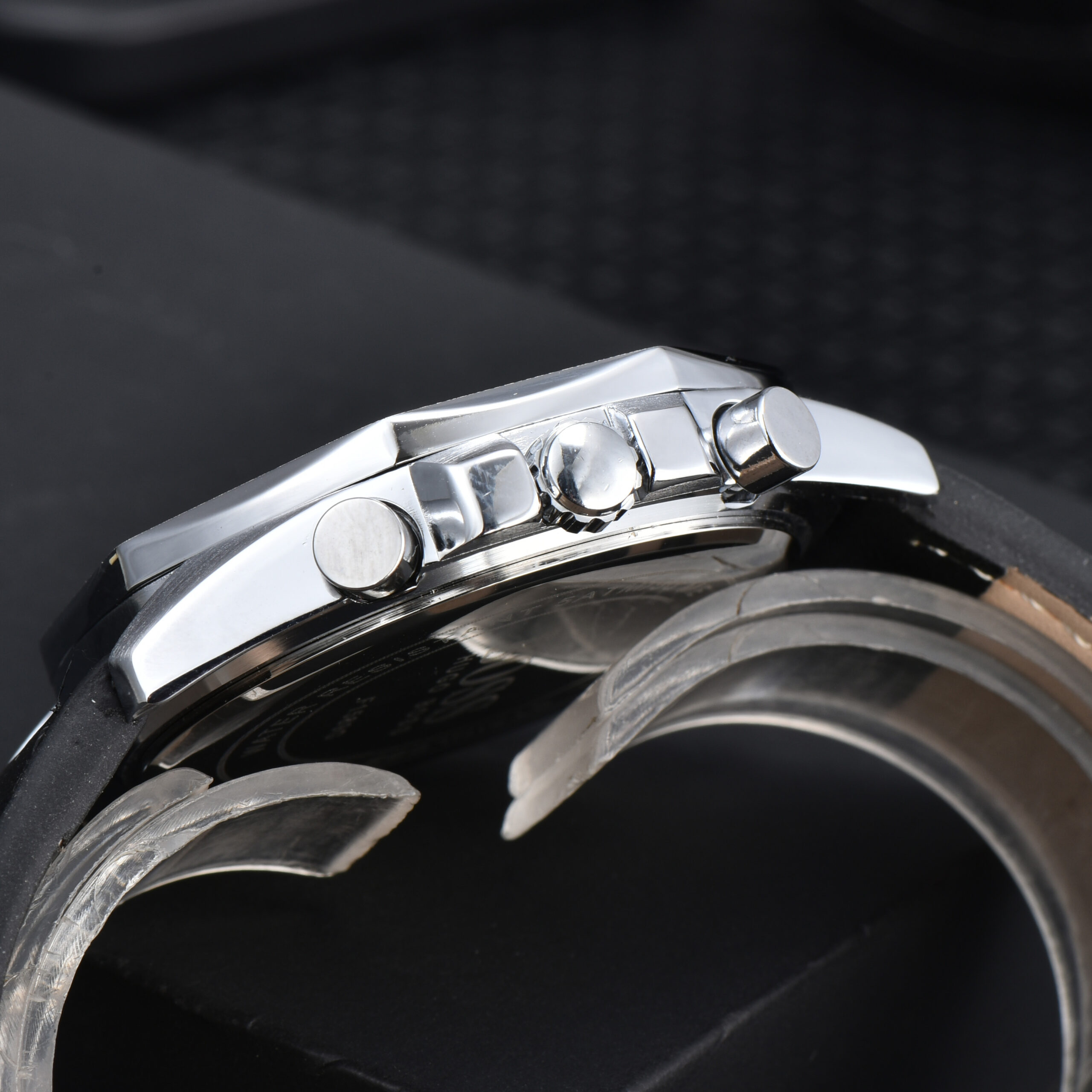 HUGO BOSS - 10 - Image 5