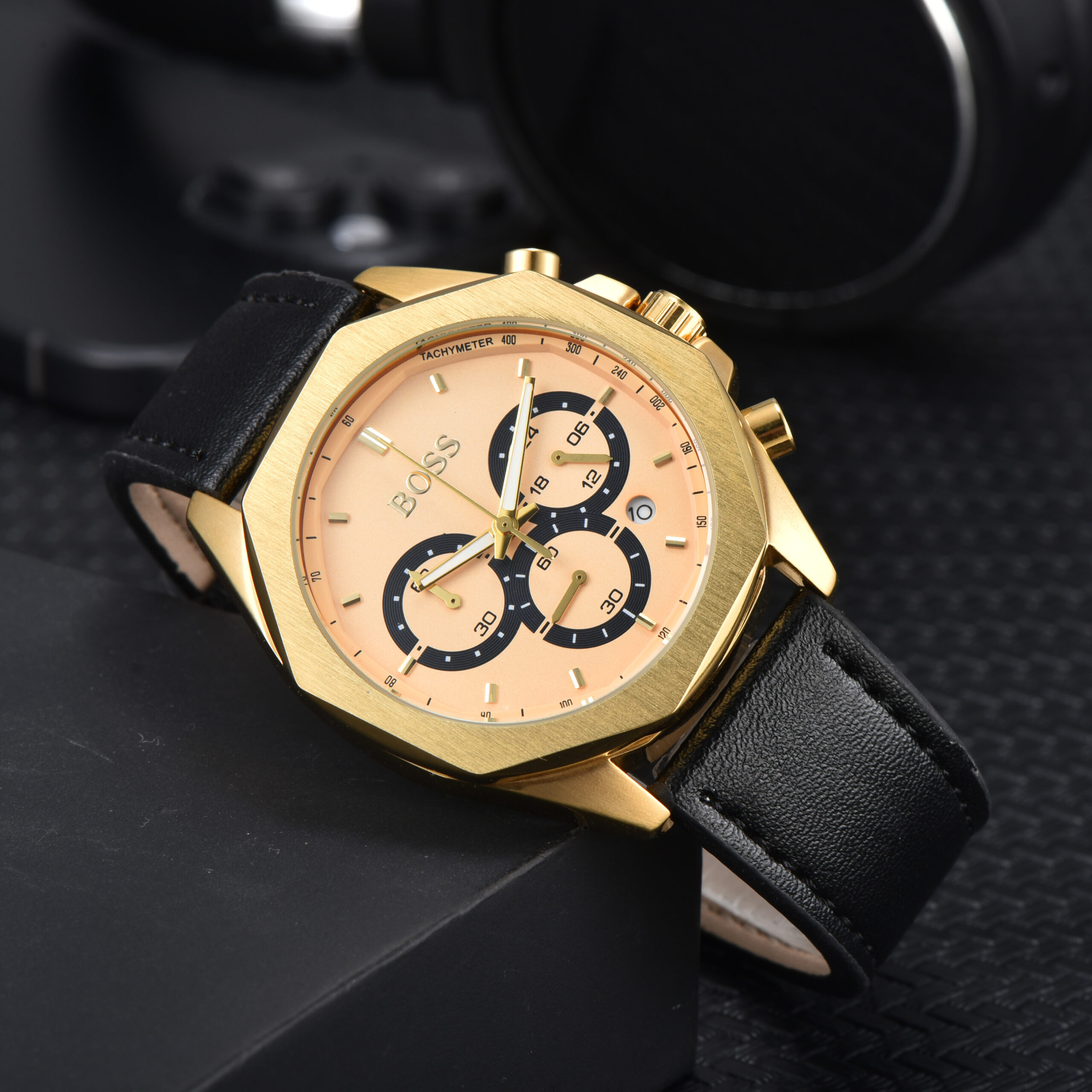 HUGO BOSS - 10 - Image 9