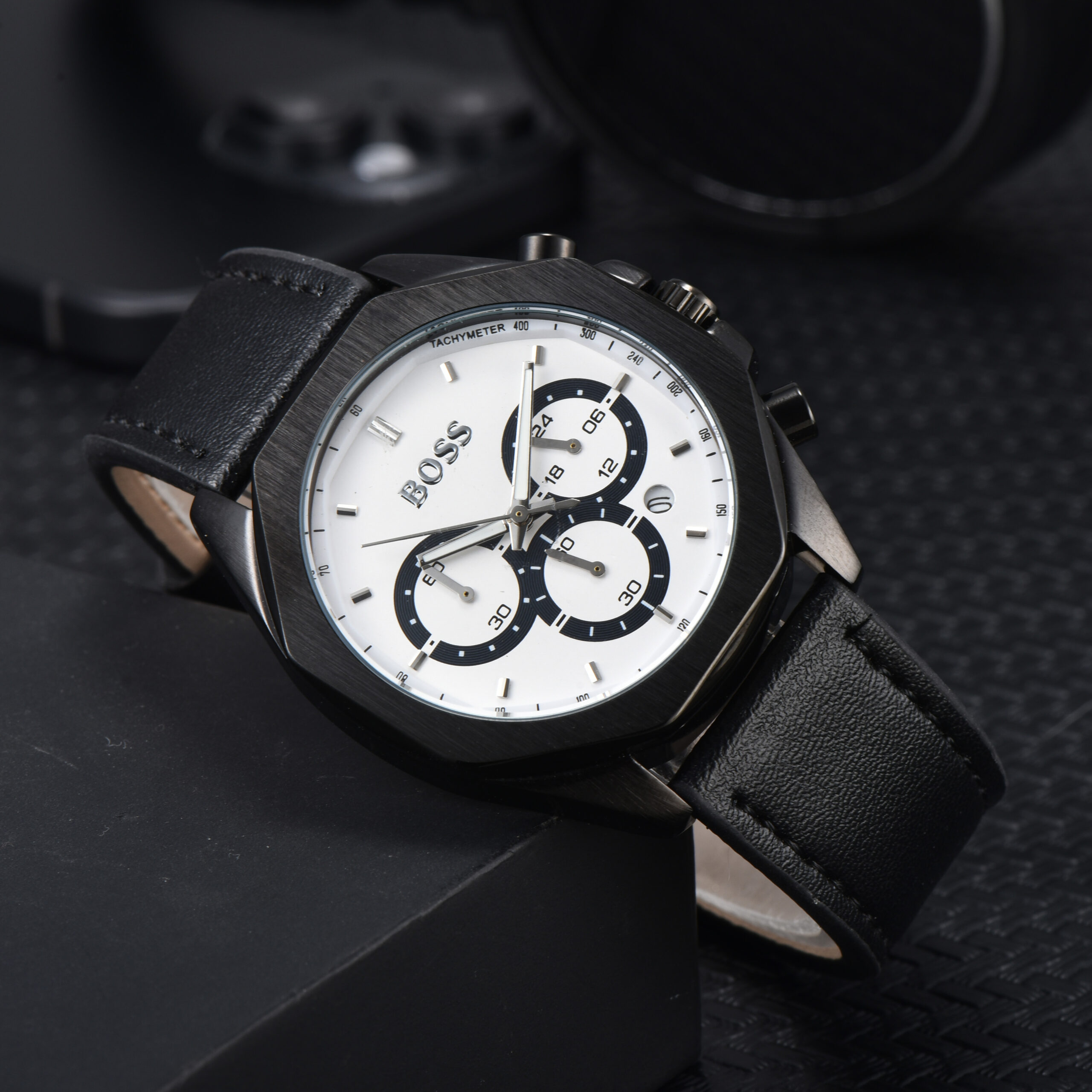 HUGO BOSS - 10 - Image 11
