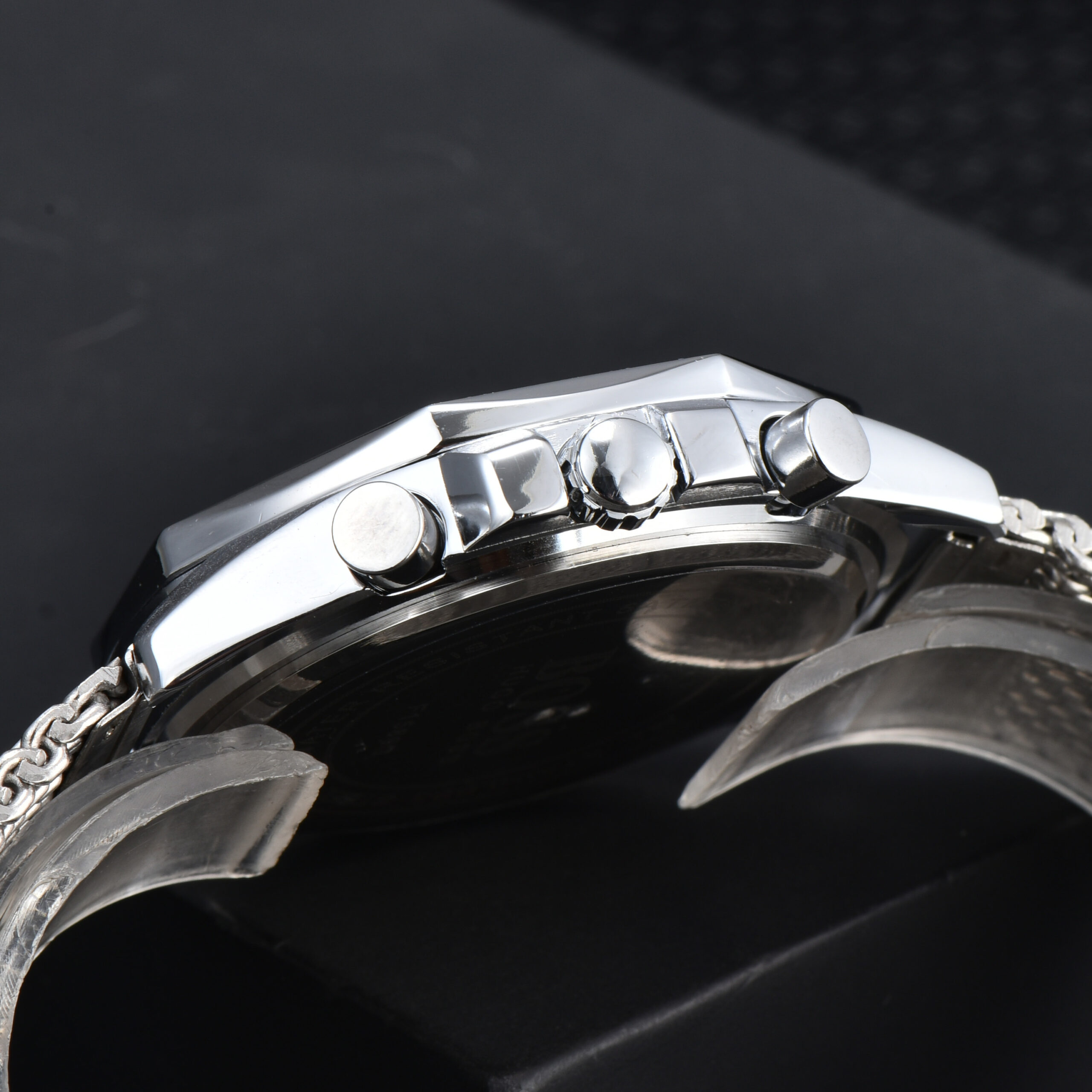 HUGO BOSS - 11 - Image 5