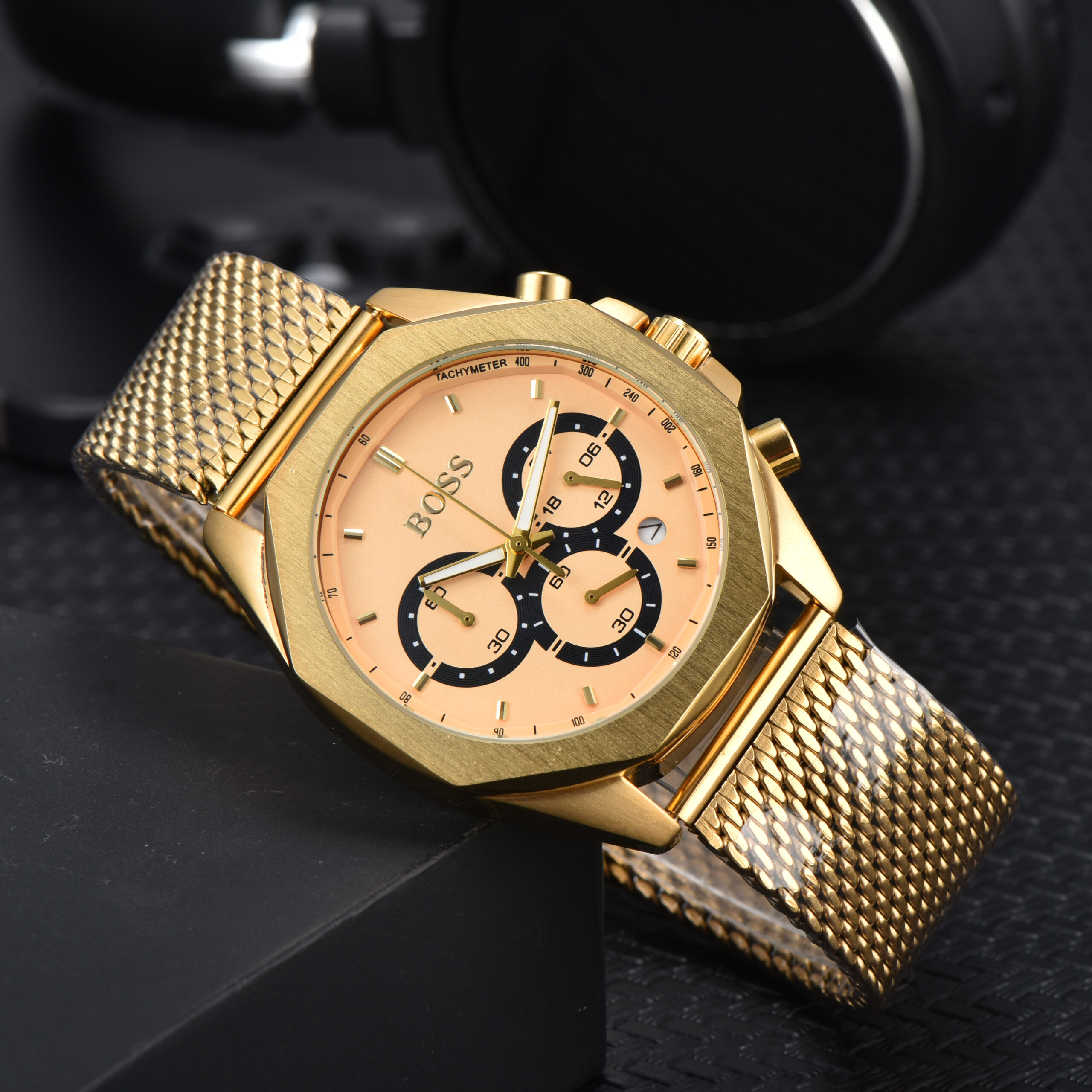 HUGO BOSS - 11 - Image 15