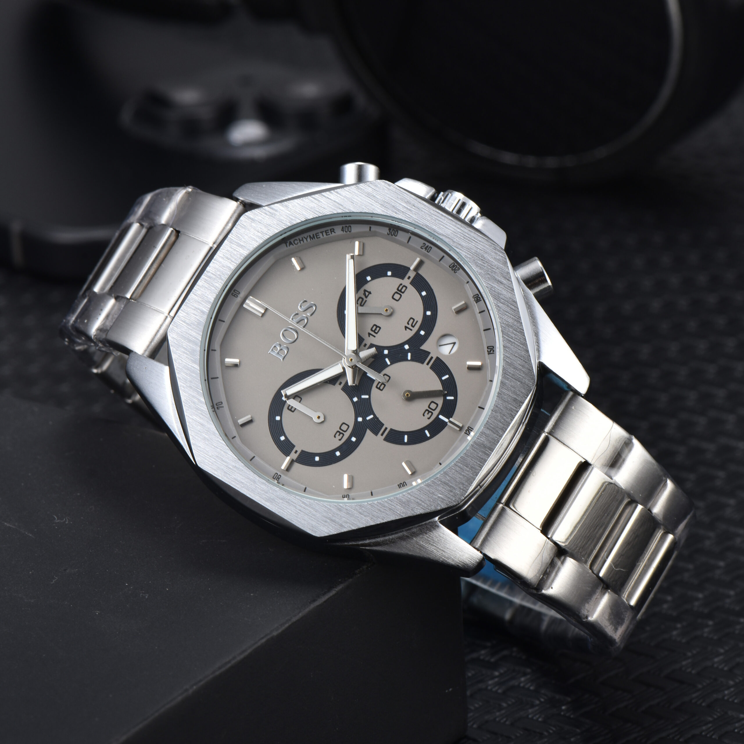 HUGO BOSS - 12 - Image 7
