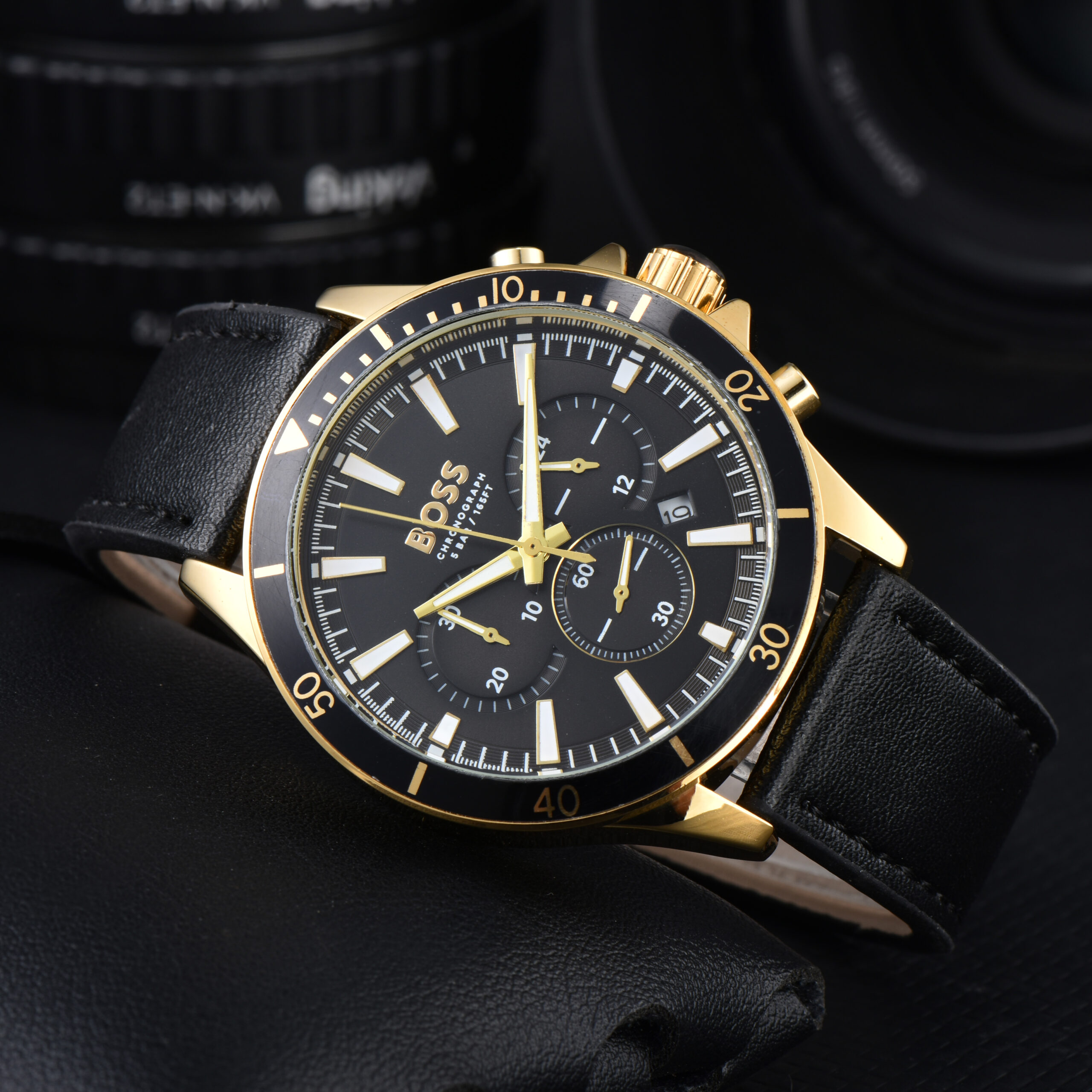 HUGO BOSS - 15