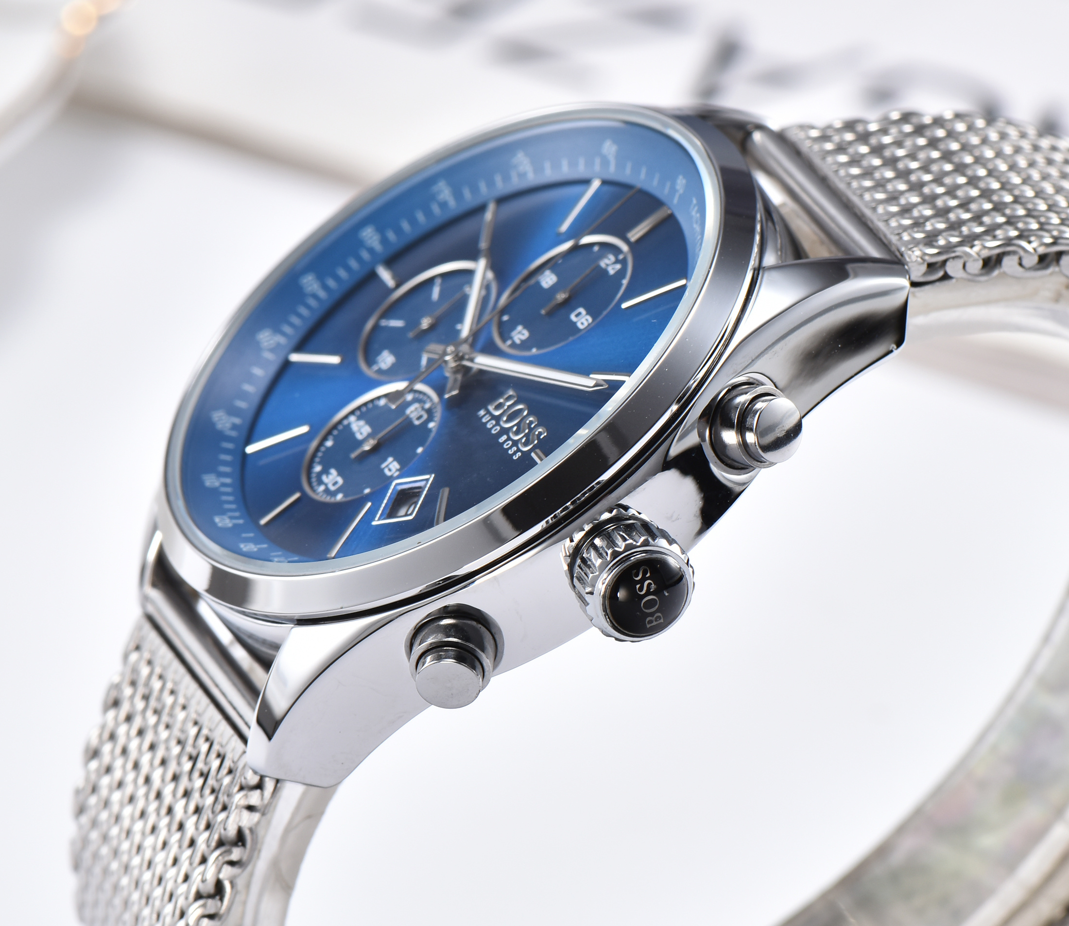 HUGO BOSS - 26 - Image 5