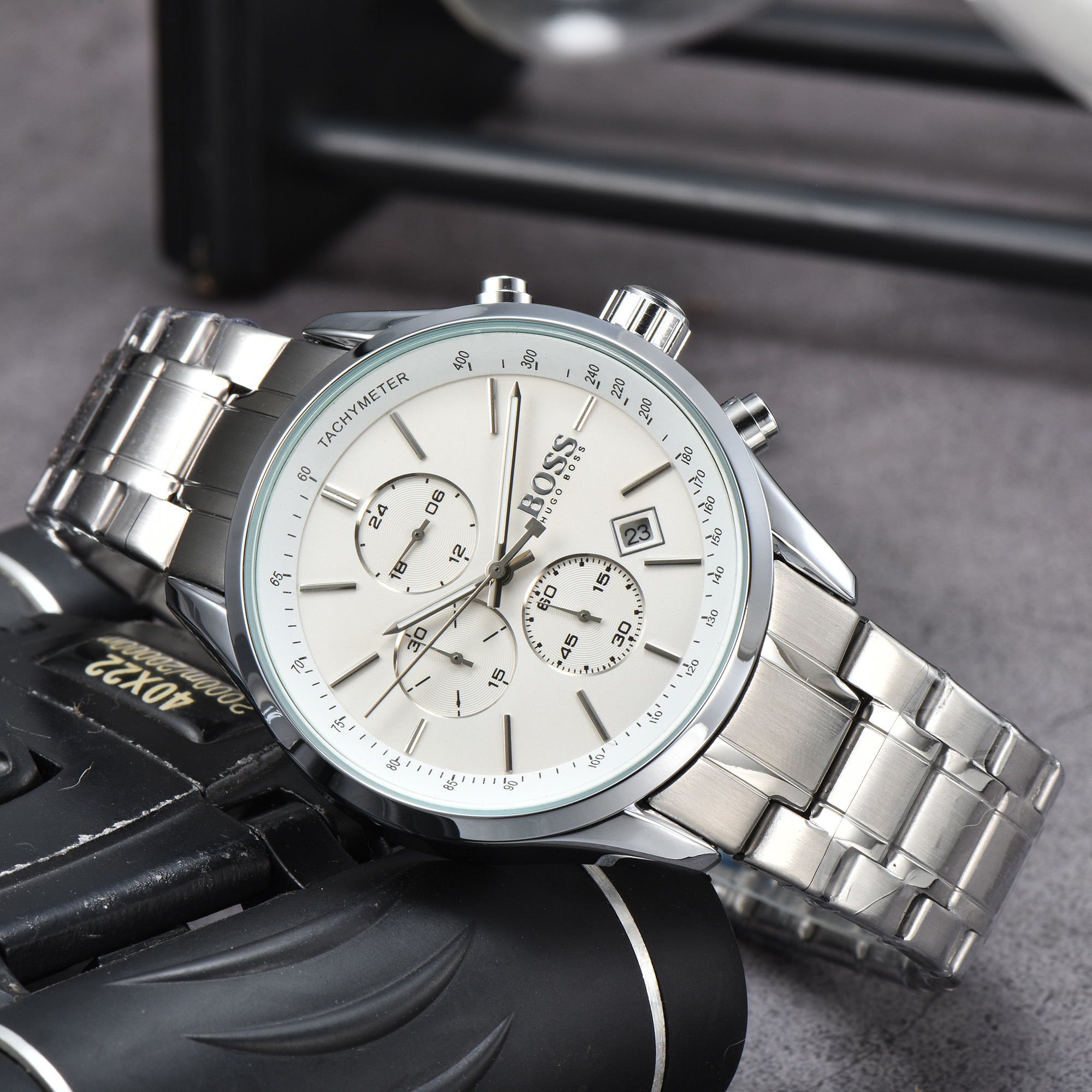 HUGO BOSS - 31 - Image 16