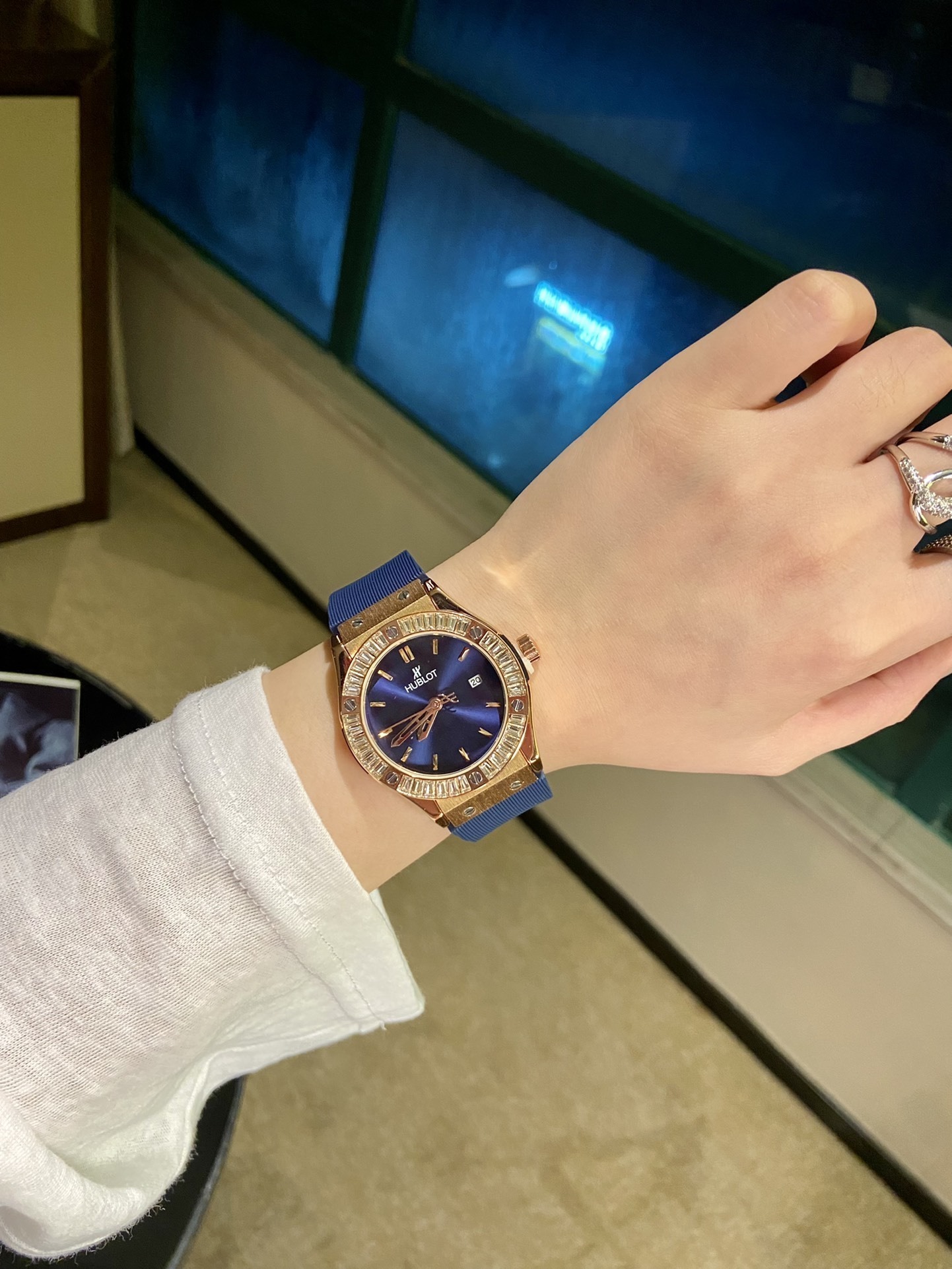 HUBLOT - 32 - Image 3