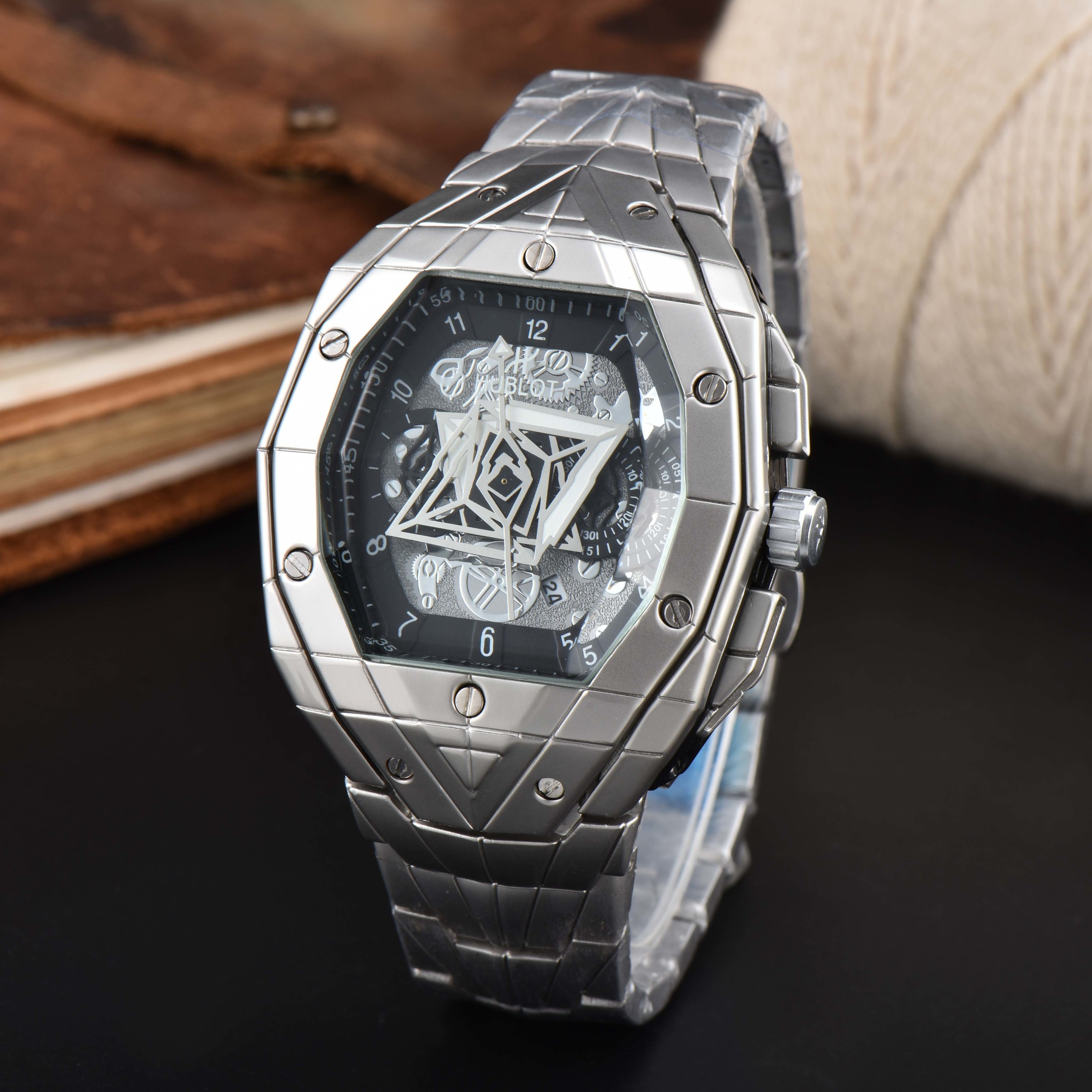 HUBLOT - 55 - Image 8