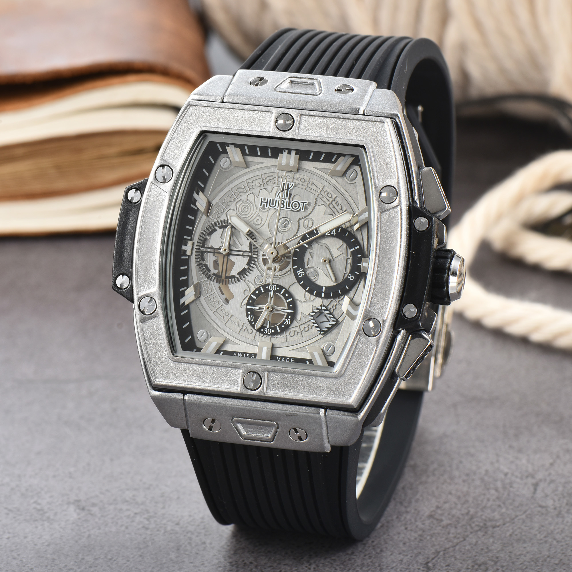 HUBLOT - 66 - Image 3