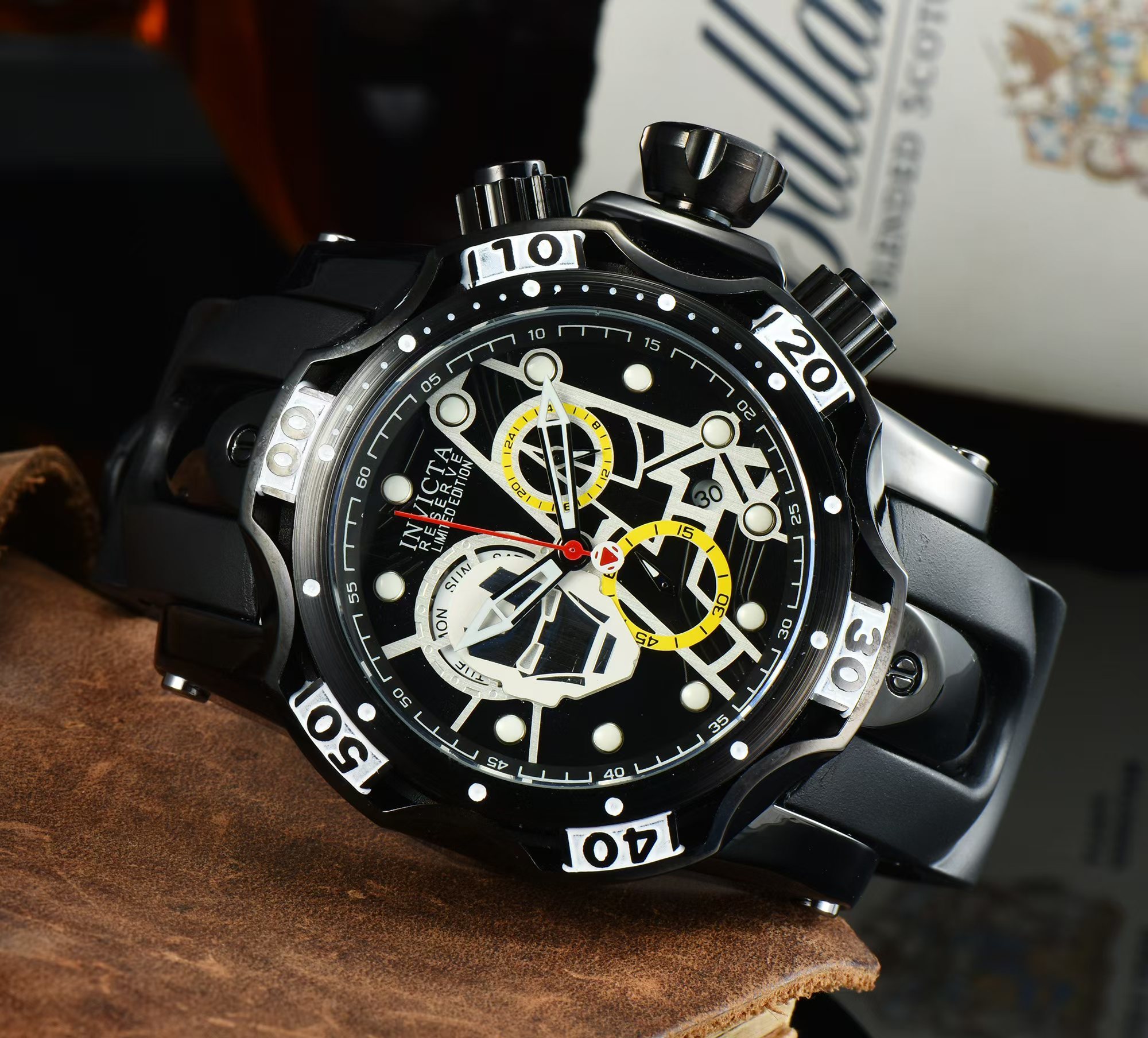 INVICTA - 1 - Image 13