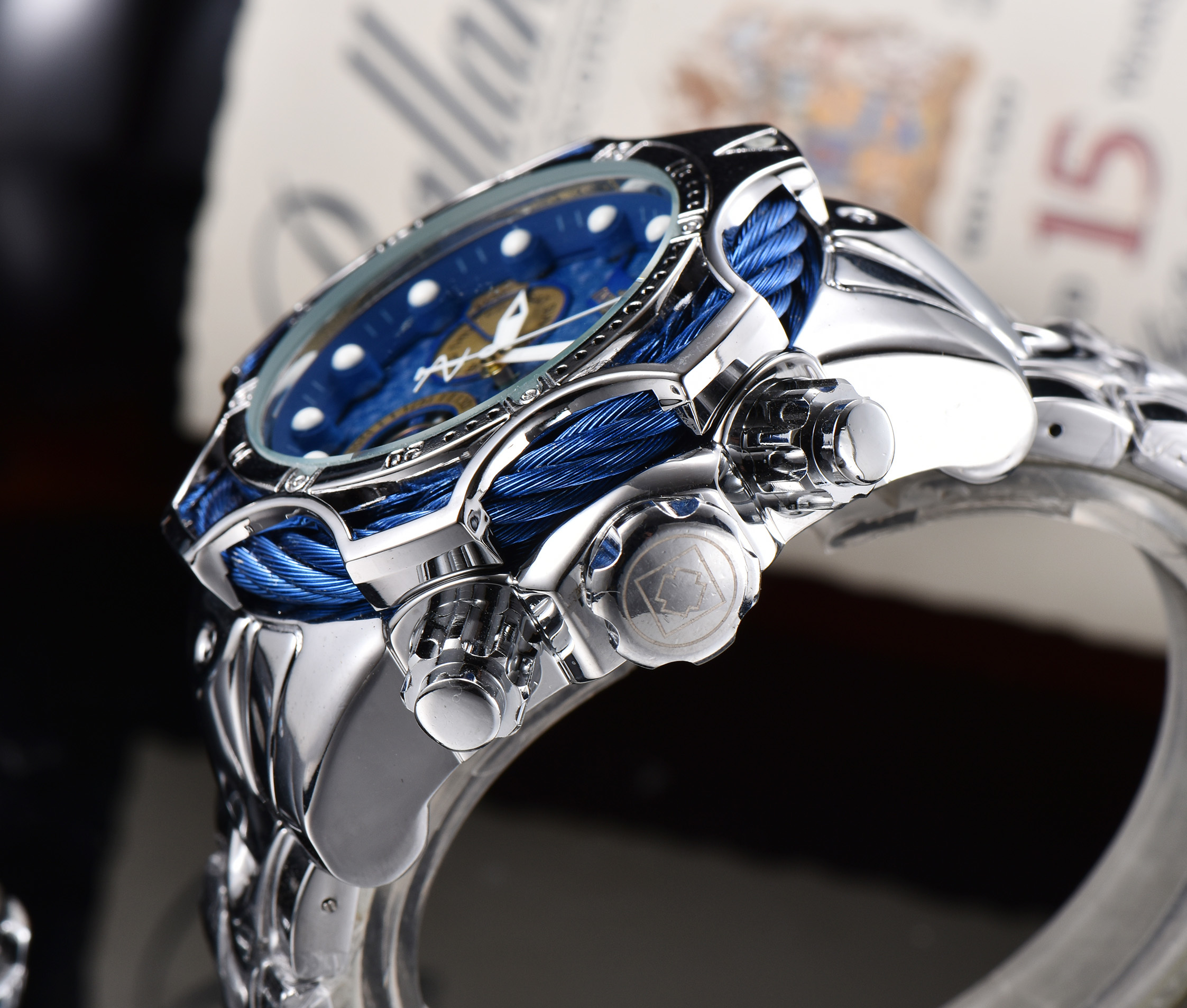 INVICTA - 11 - Image 12