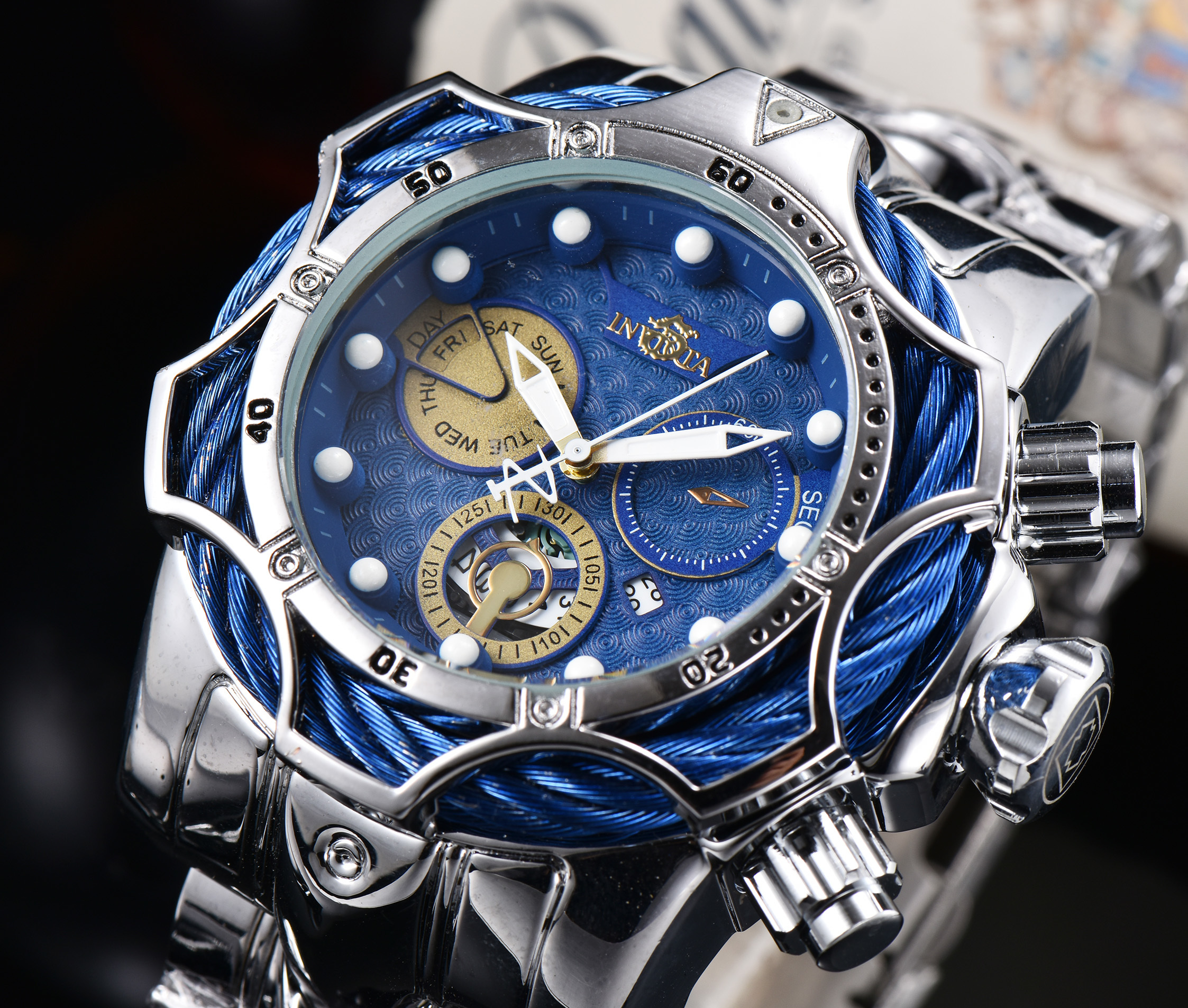 INVICTA - 11 - Image 13