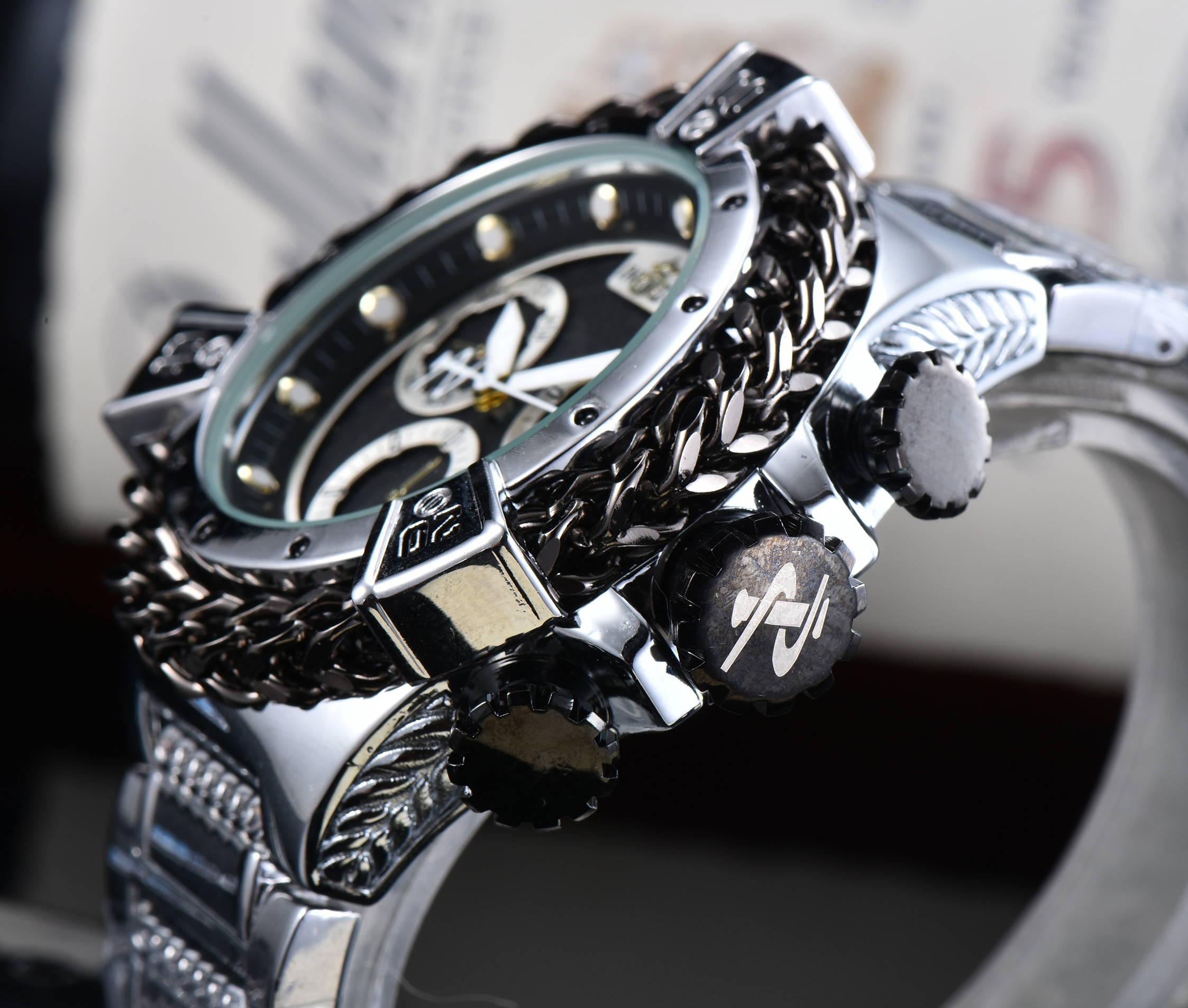 INVICTA - 12 - Image 3