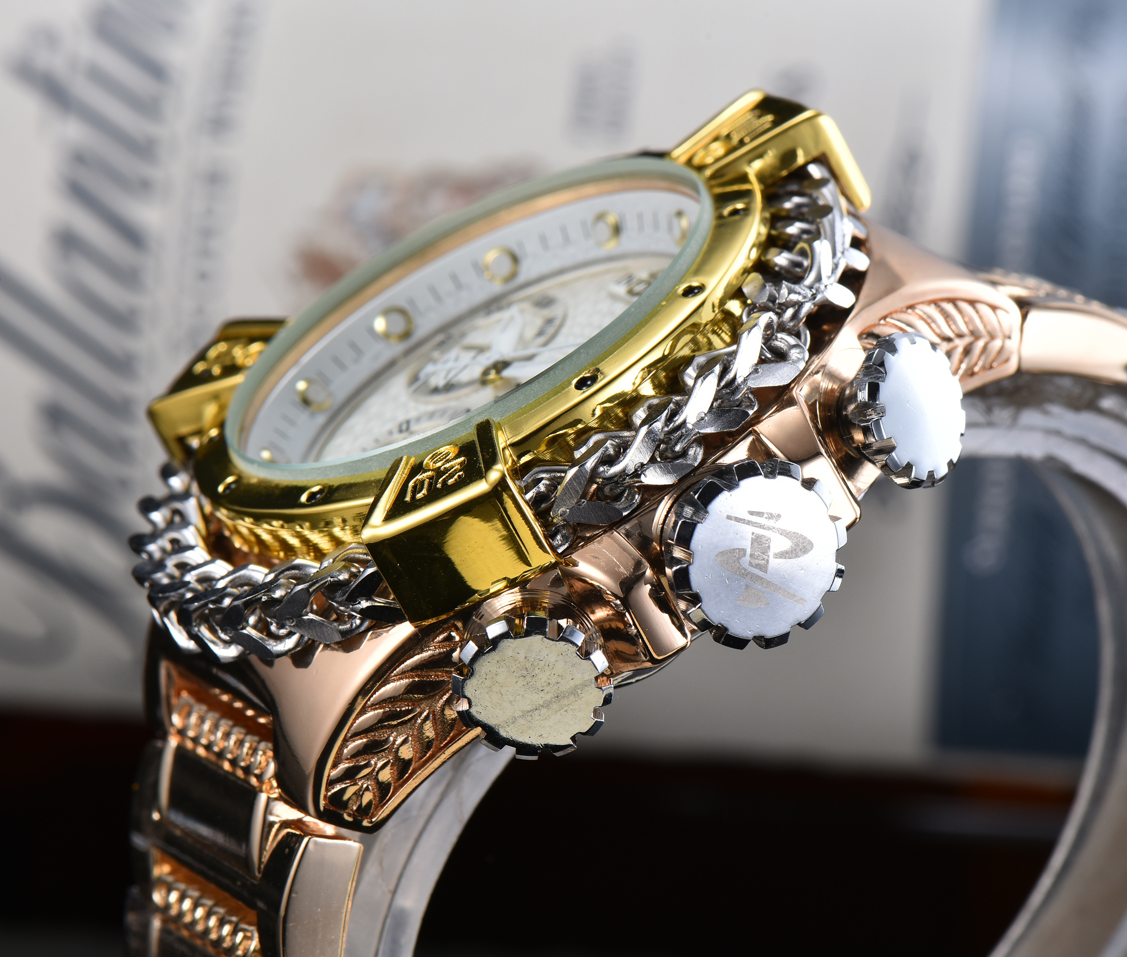 INVICTA - 12 - Image 11