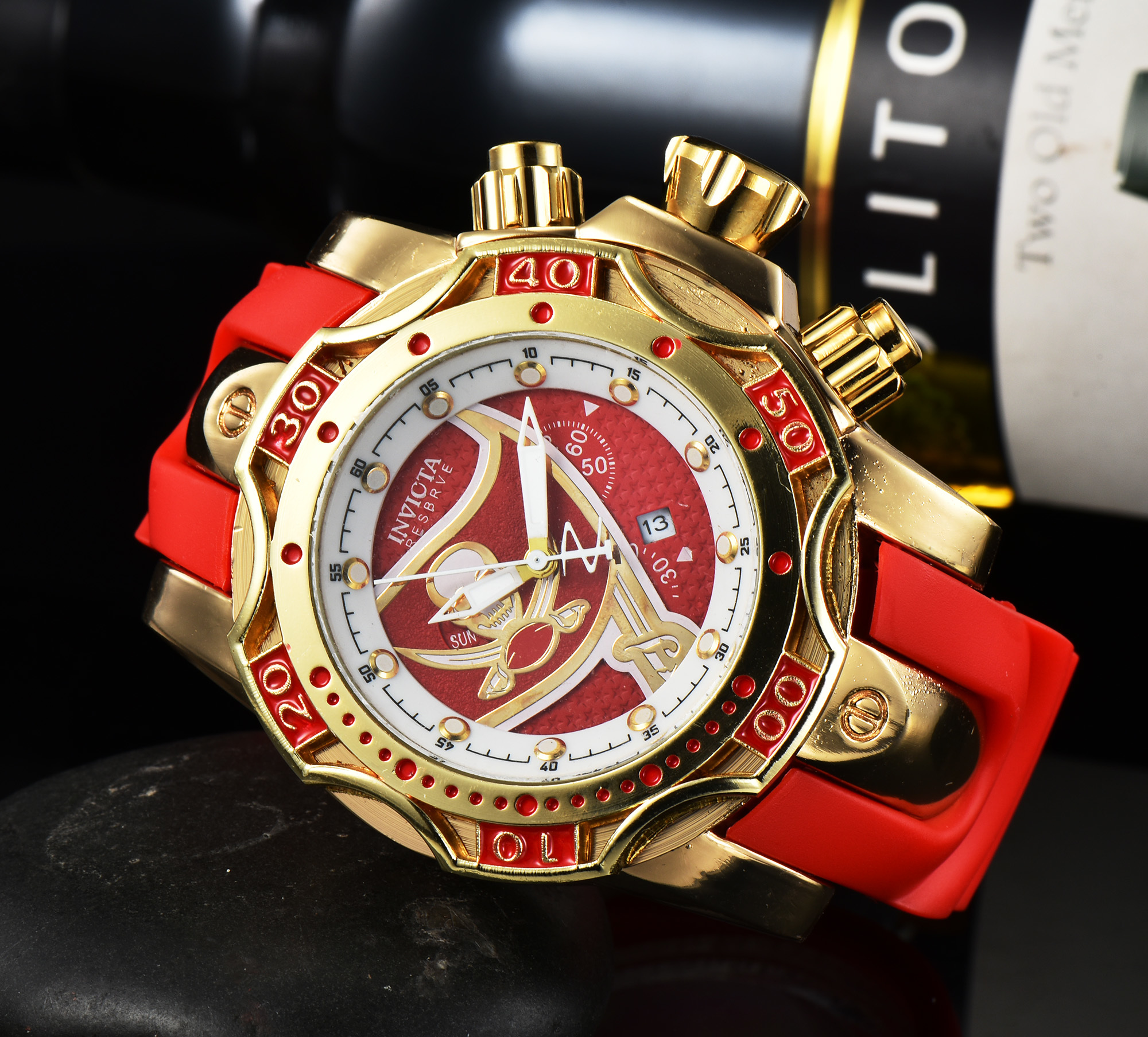 INVICTA - 28