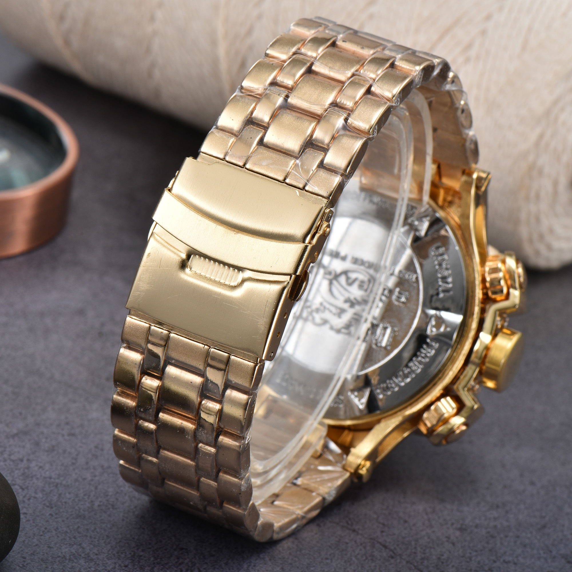 INVICTA - 31 - Image 2