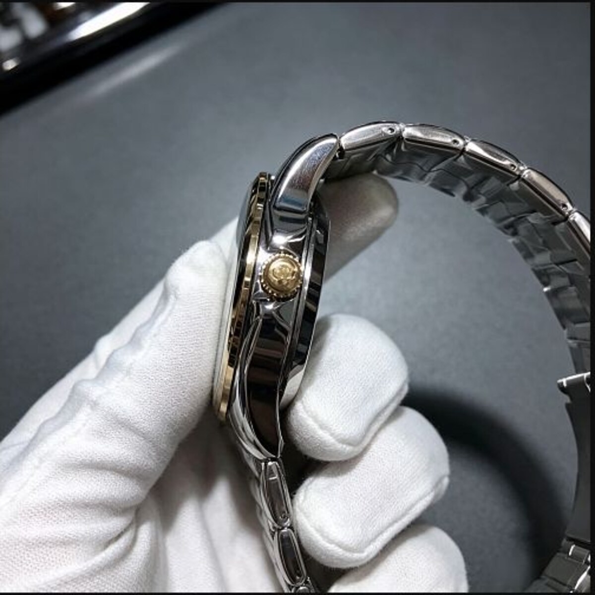OMEGA - 2 - Image 4