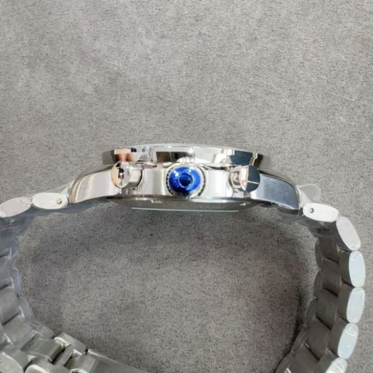 OMEGA - 42 - Image 6