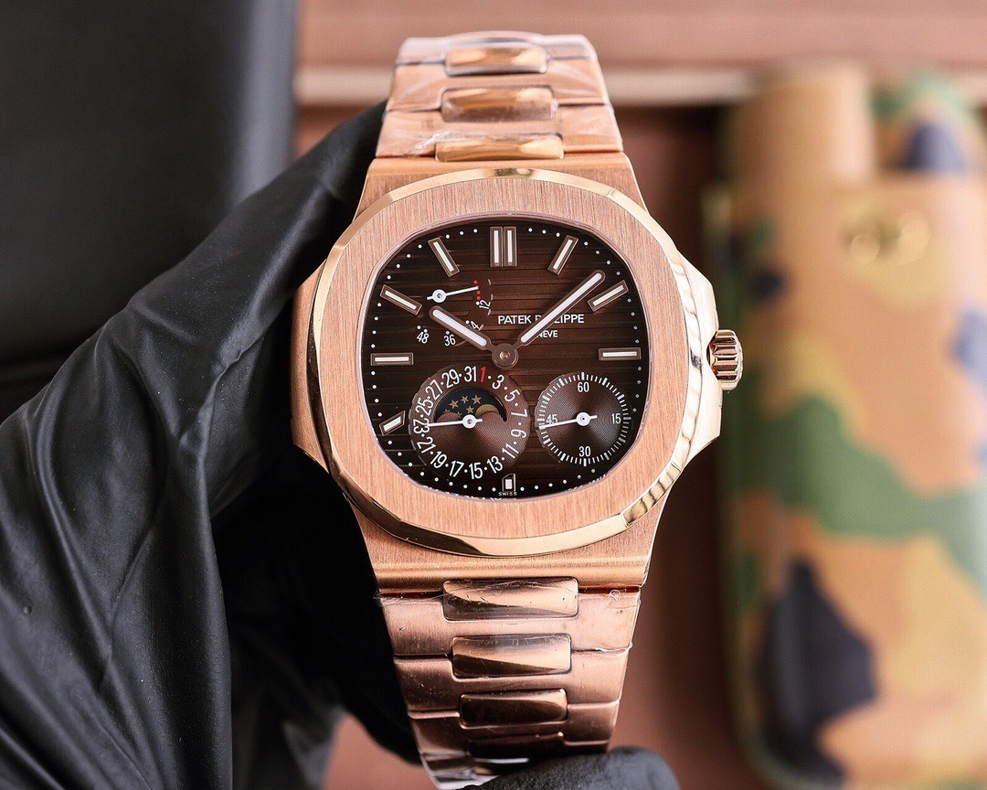 PATEK PHILIPPE - 17