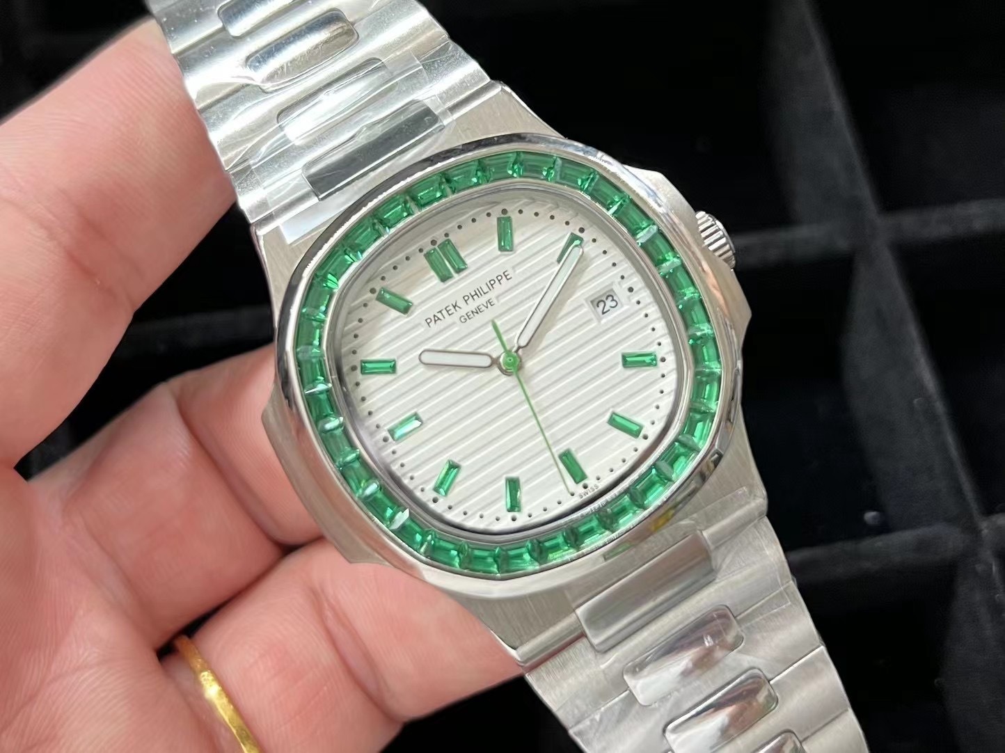 PATEK PHILIPPE - 18