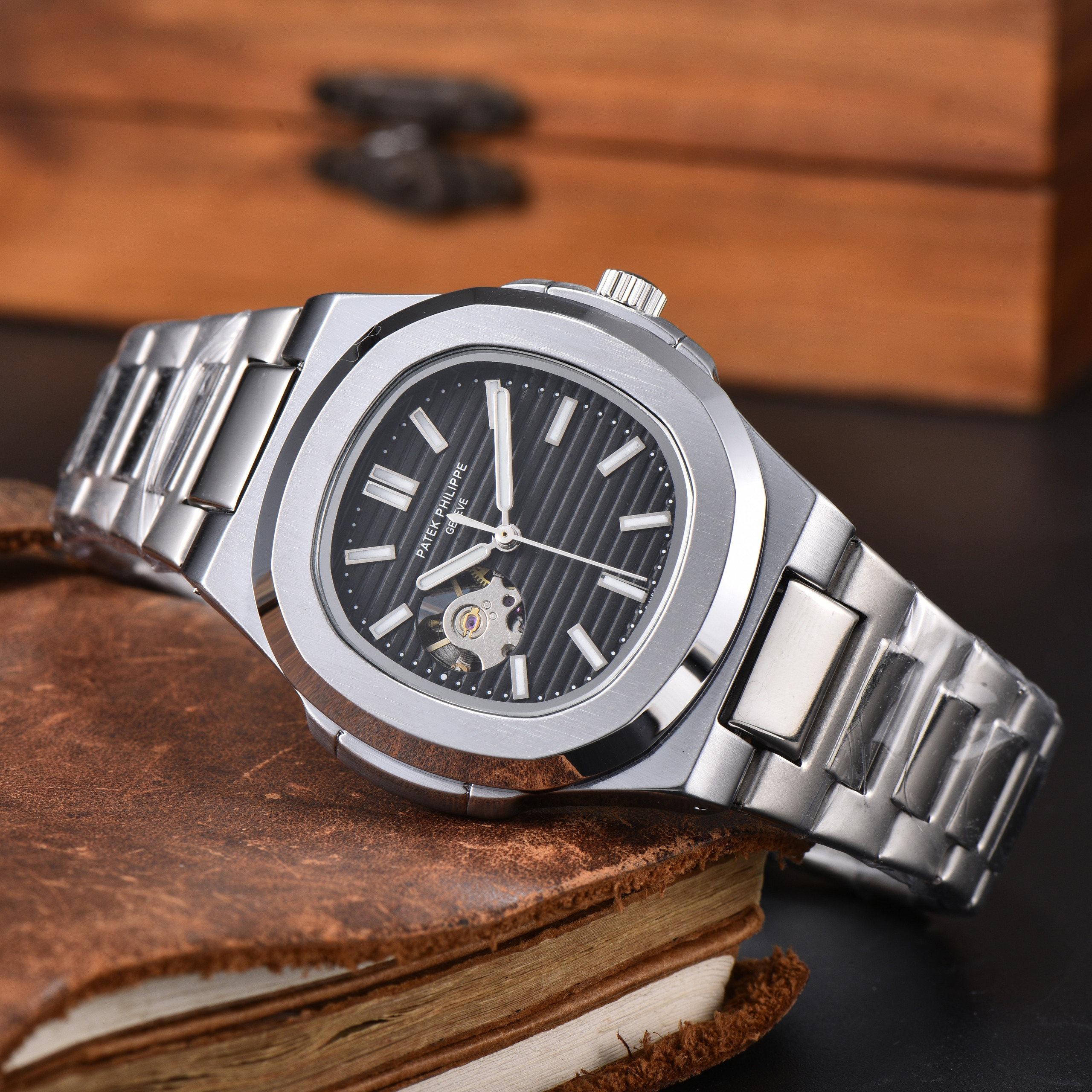 PATEK PHILIPPE - 22 - Image 24