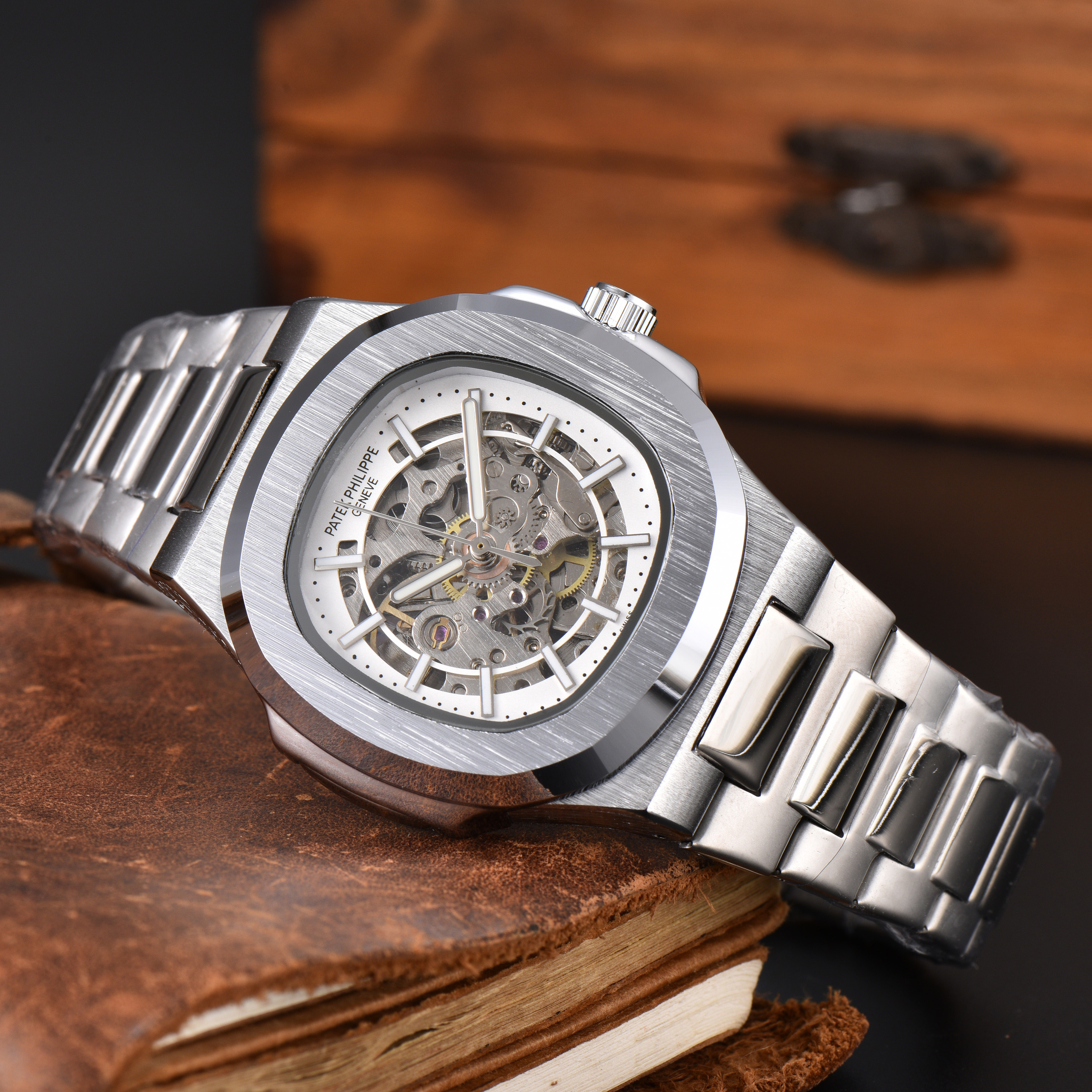PATEK PHILIPPE - 33 - Image 4