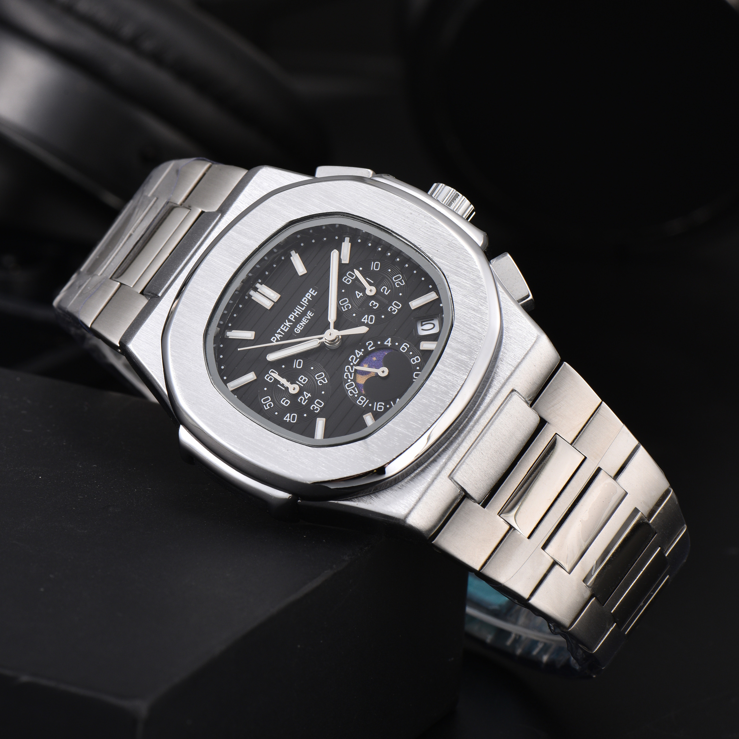 PATEK PHILIPPE - 35