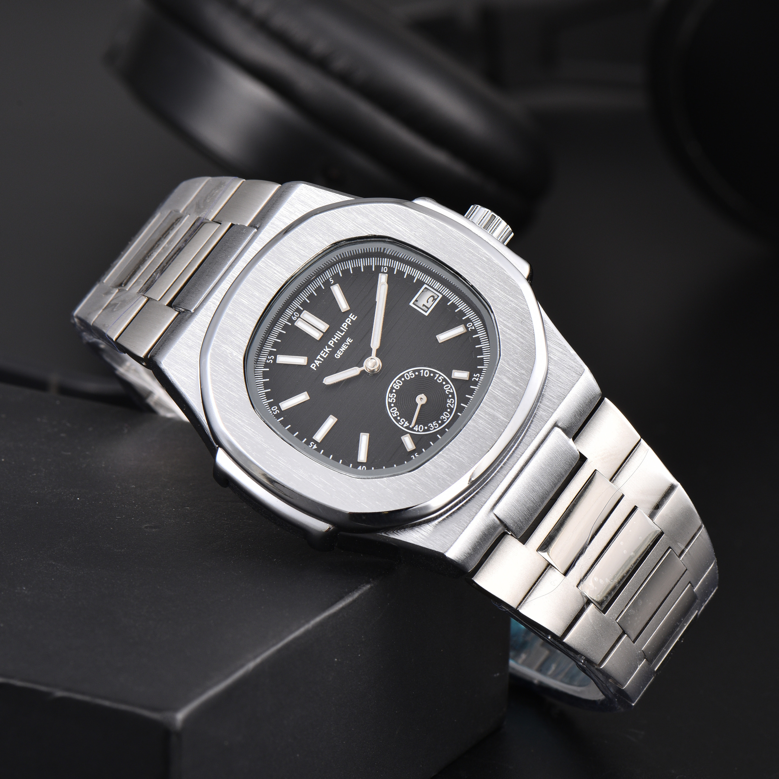 PATEK PHILIPPE - 40