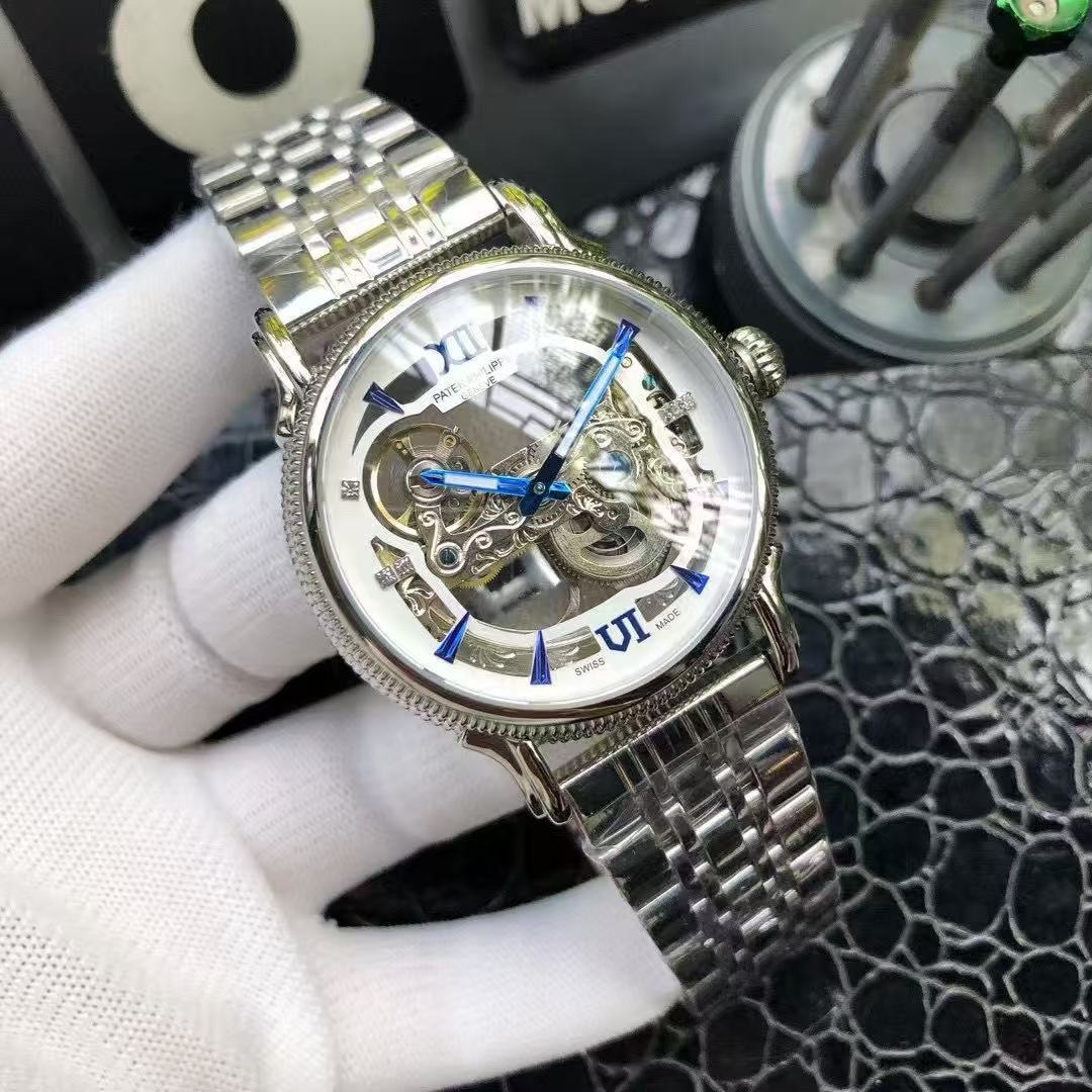 PATEK PHILIPPE - 52