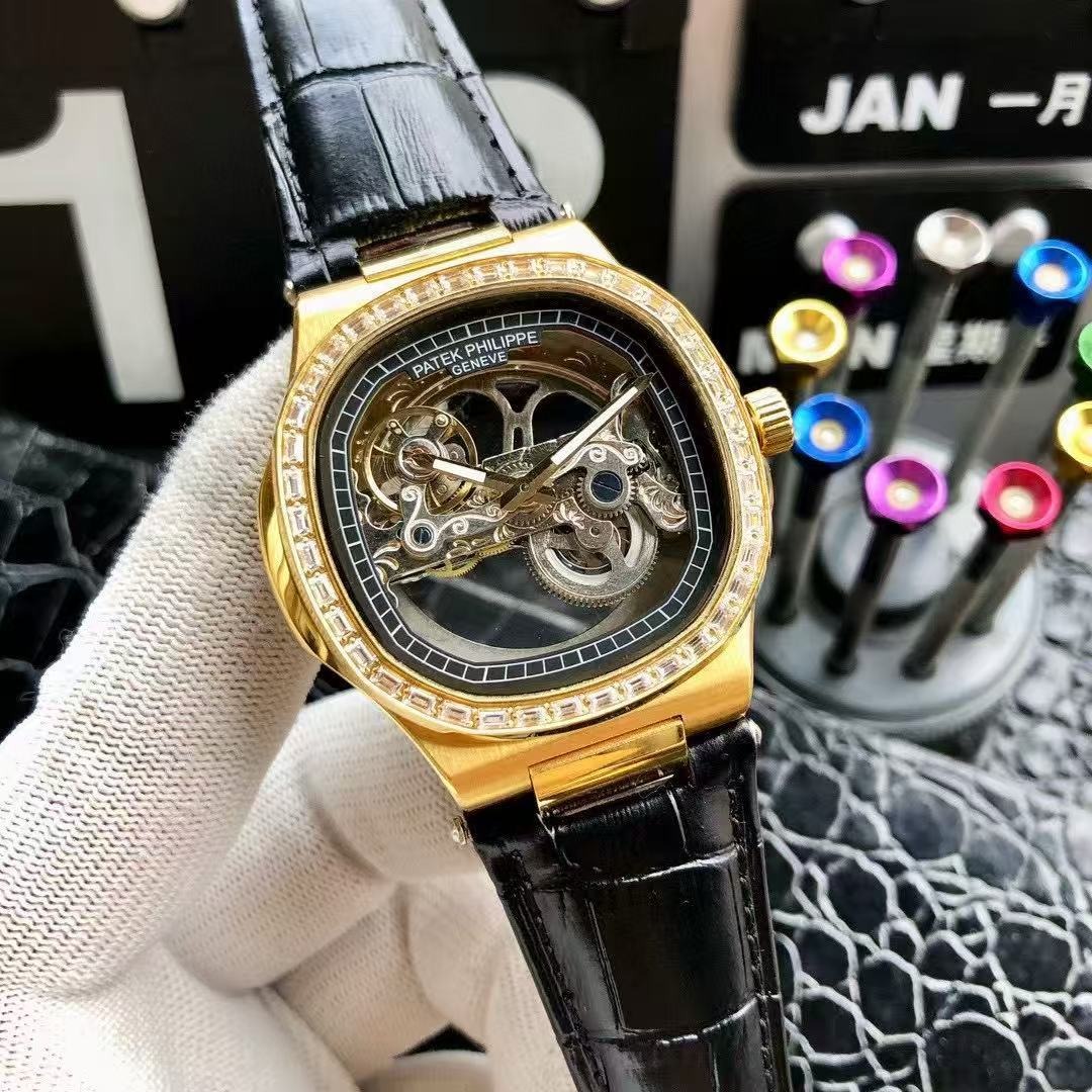 PATEK PHILIPPE - 55 - Image 4