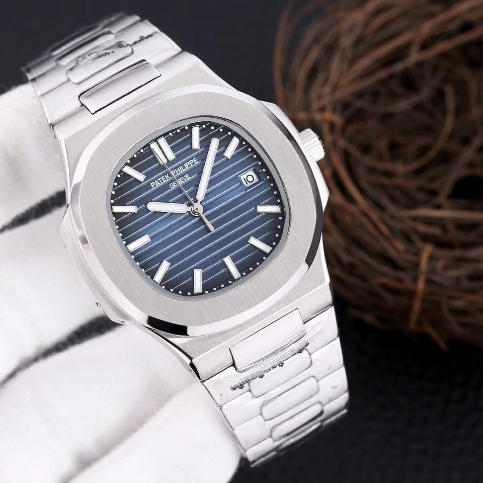 PATEK PHILIPPE - 72 - Image 4