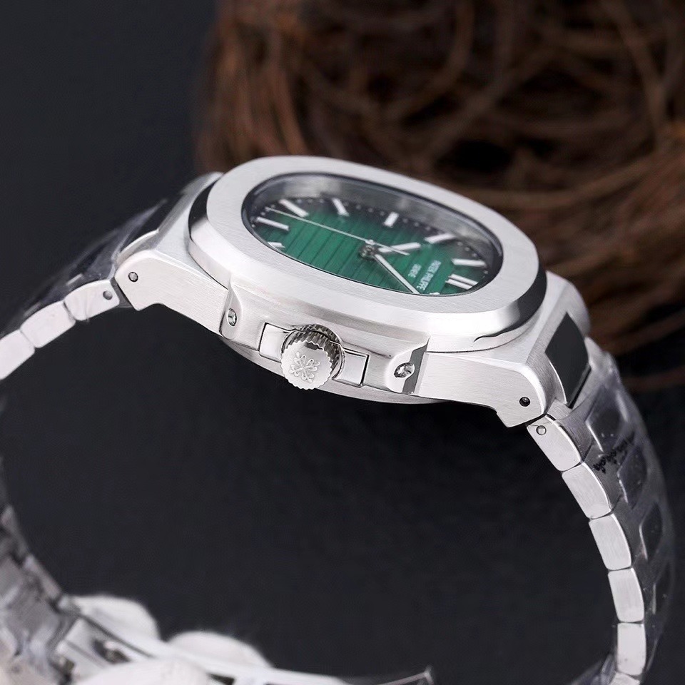 PATEK PHILIPPE - 72 - Image 18