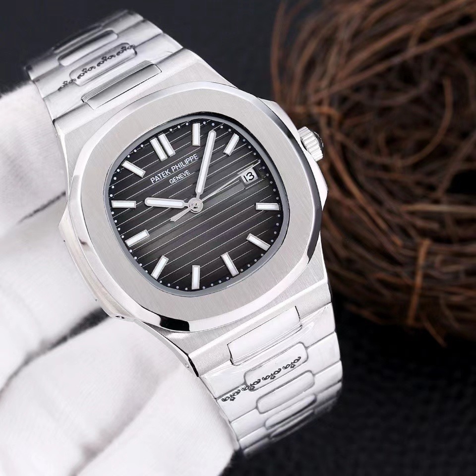 PATEK PHILIPPE - 72 - Image 19
