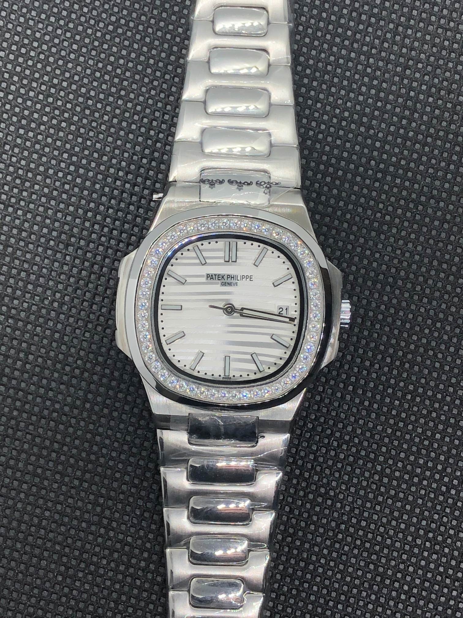 PATEK PHILIPPE - 98