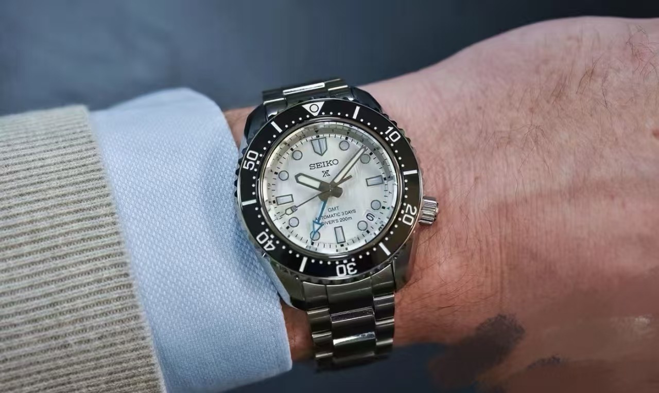 SEIKO - 38 - Image 2